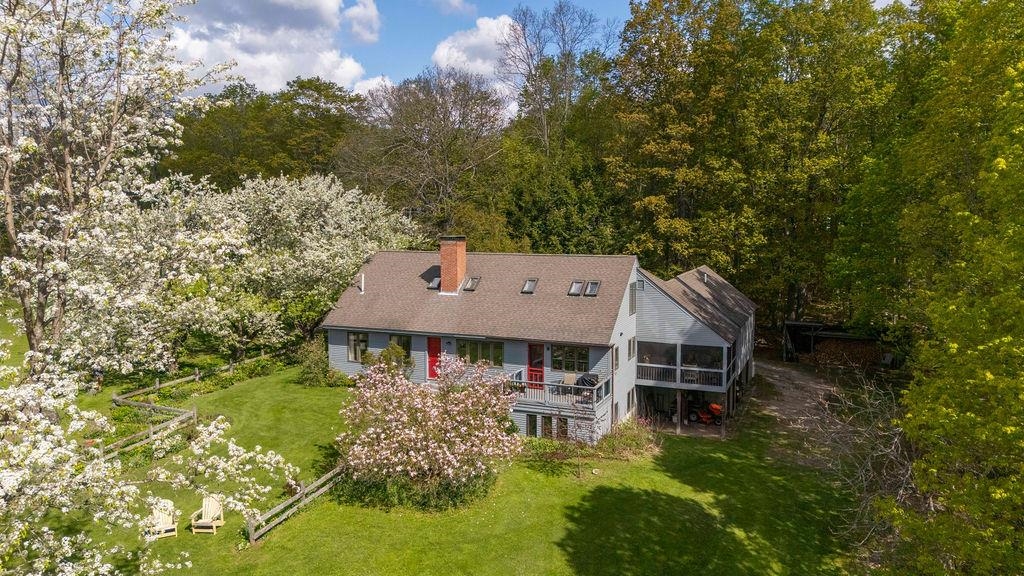 1459 South Rd, Hopkinton, NH 03229