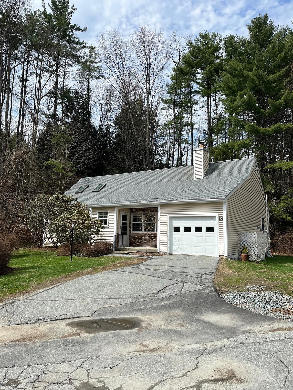 Lebanon NH&nbsp;Condo for sale $$695,000 $189 per sq.ft.