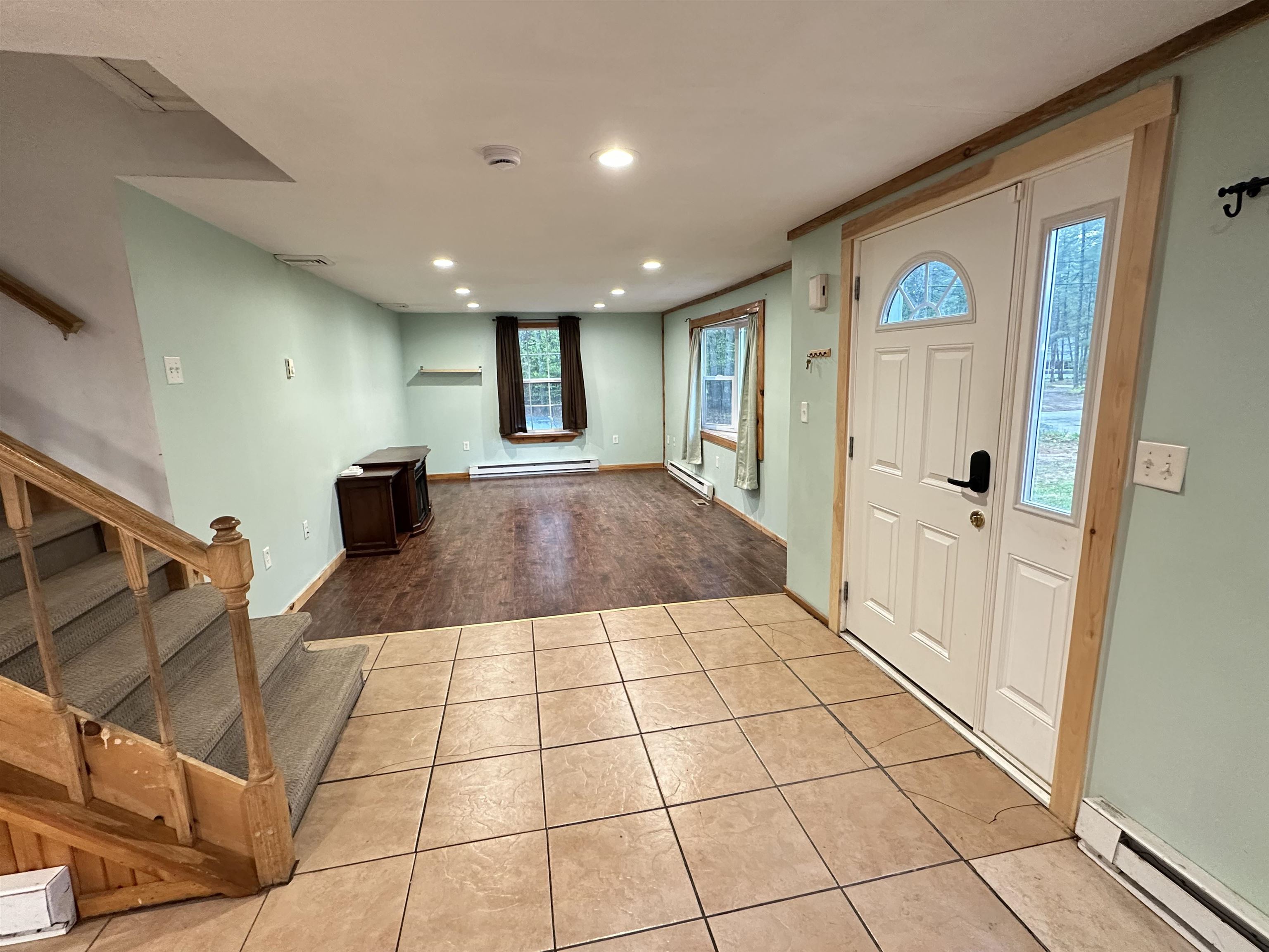 85 Elliott Ln, Tamworth, NH 03886