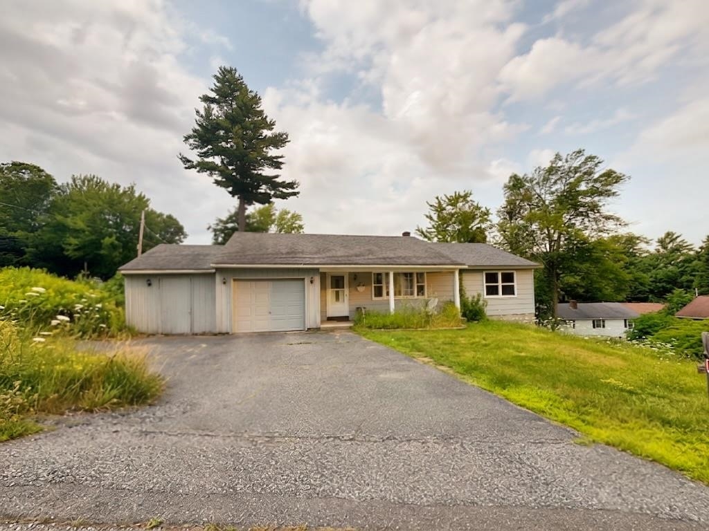 20 Edwin Avenue, Claremont, NH photo 4