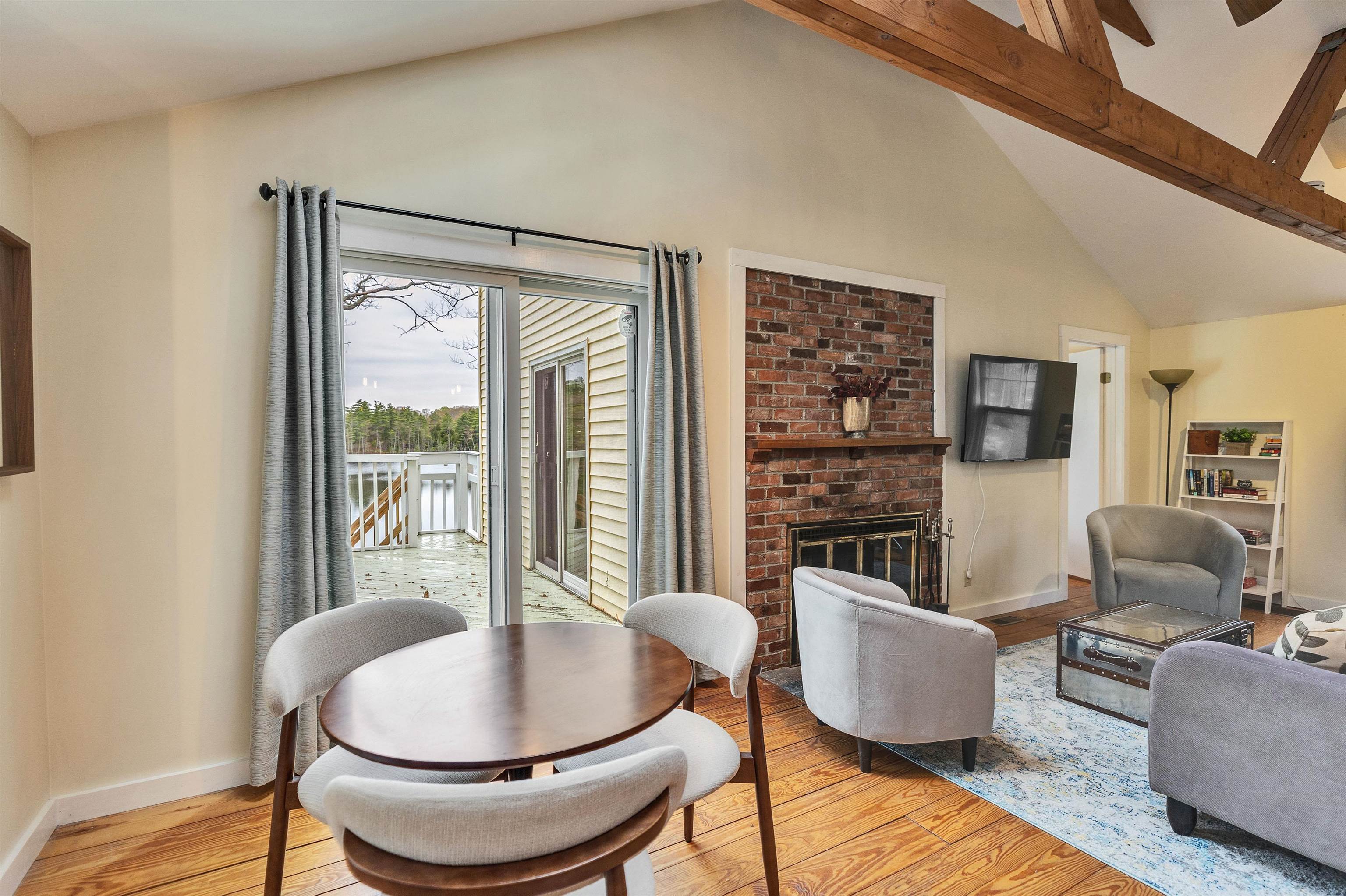 90 Collins Pond Rd, Fitzwilliam, NH 03447