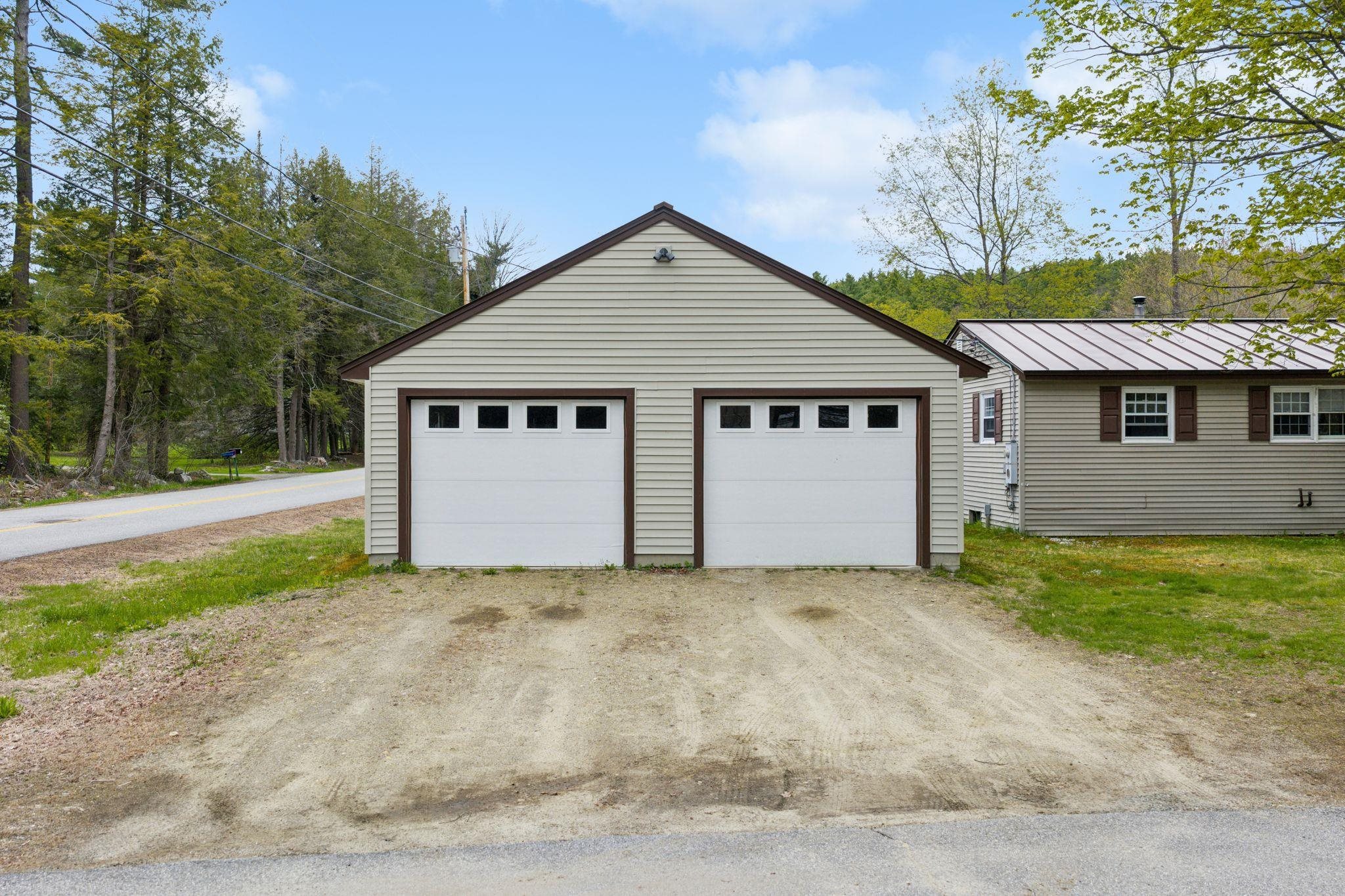 1 Shannon Ct, Newport, NH 03773