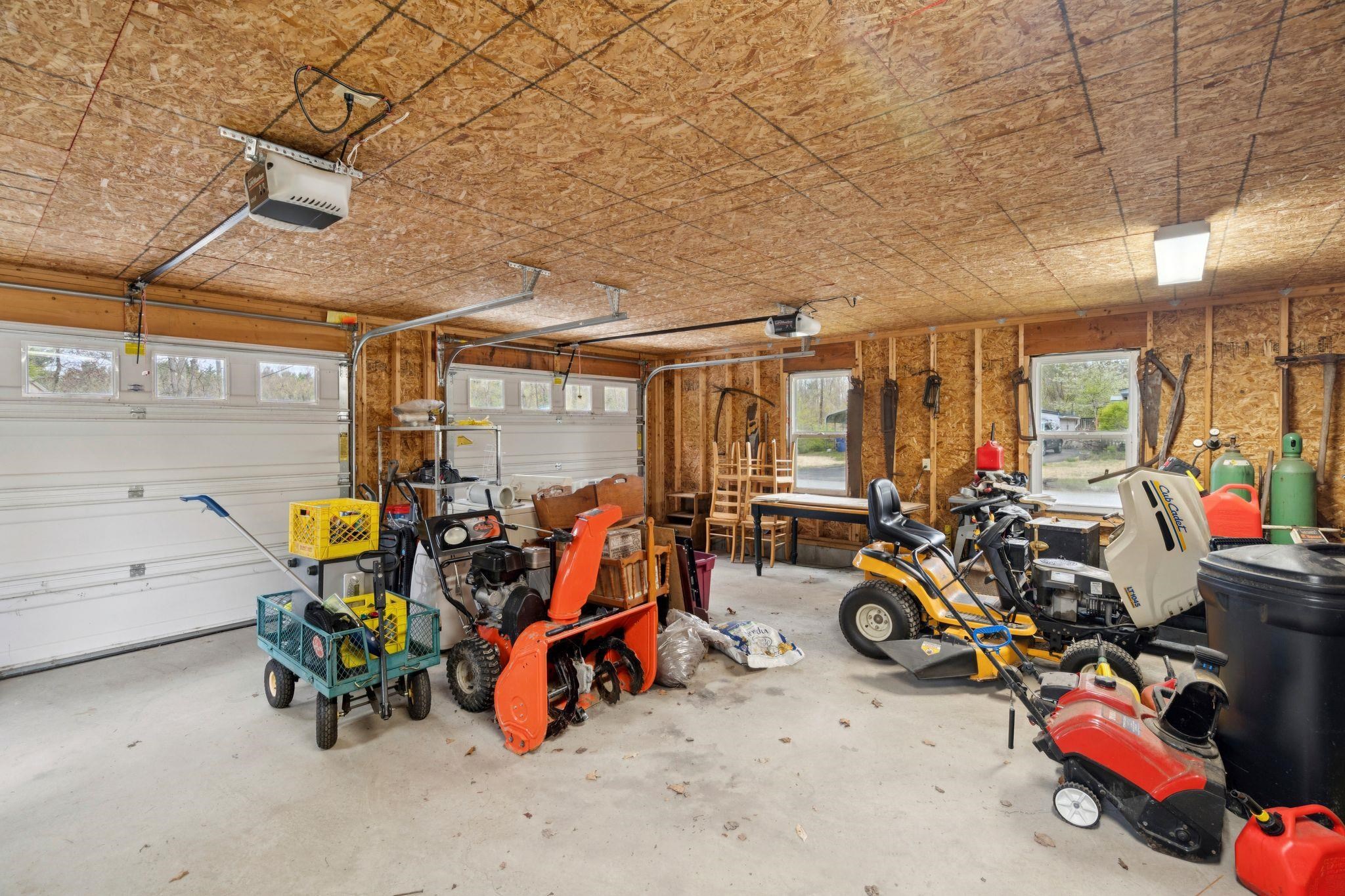 1 Shannon Ct, Newport, NH 03773