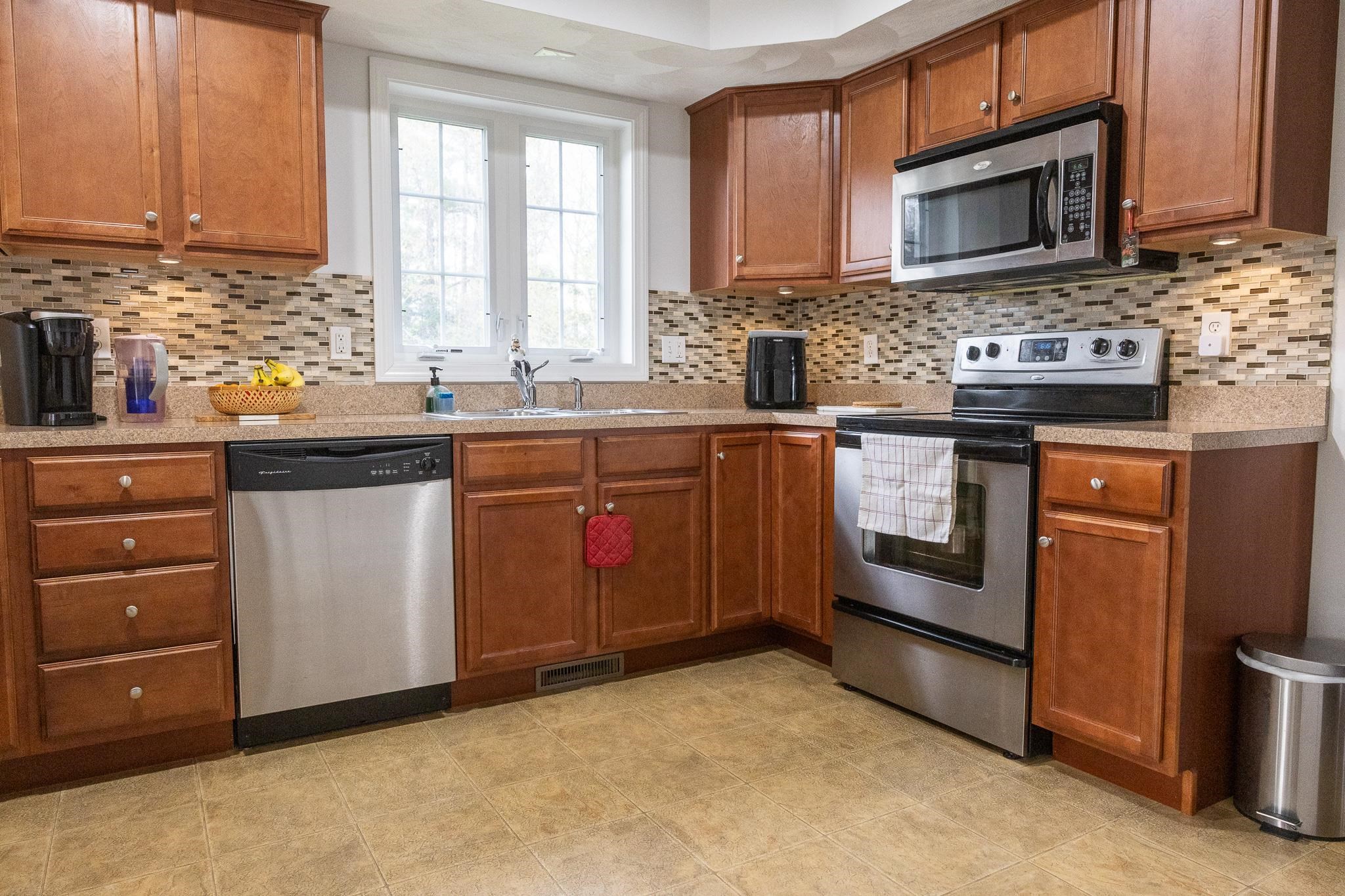 29 Milo Ln, Somersworth, NH 03878