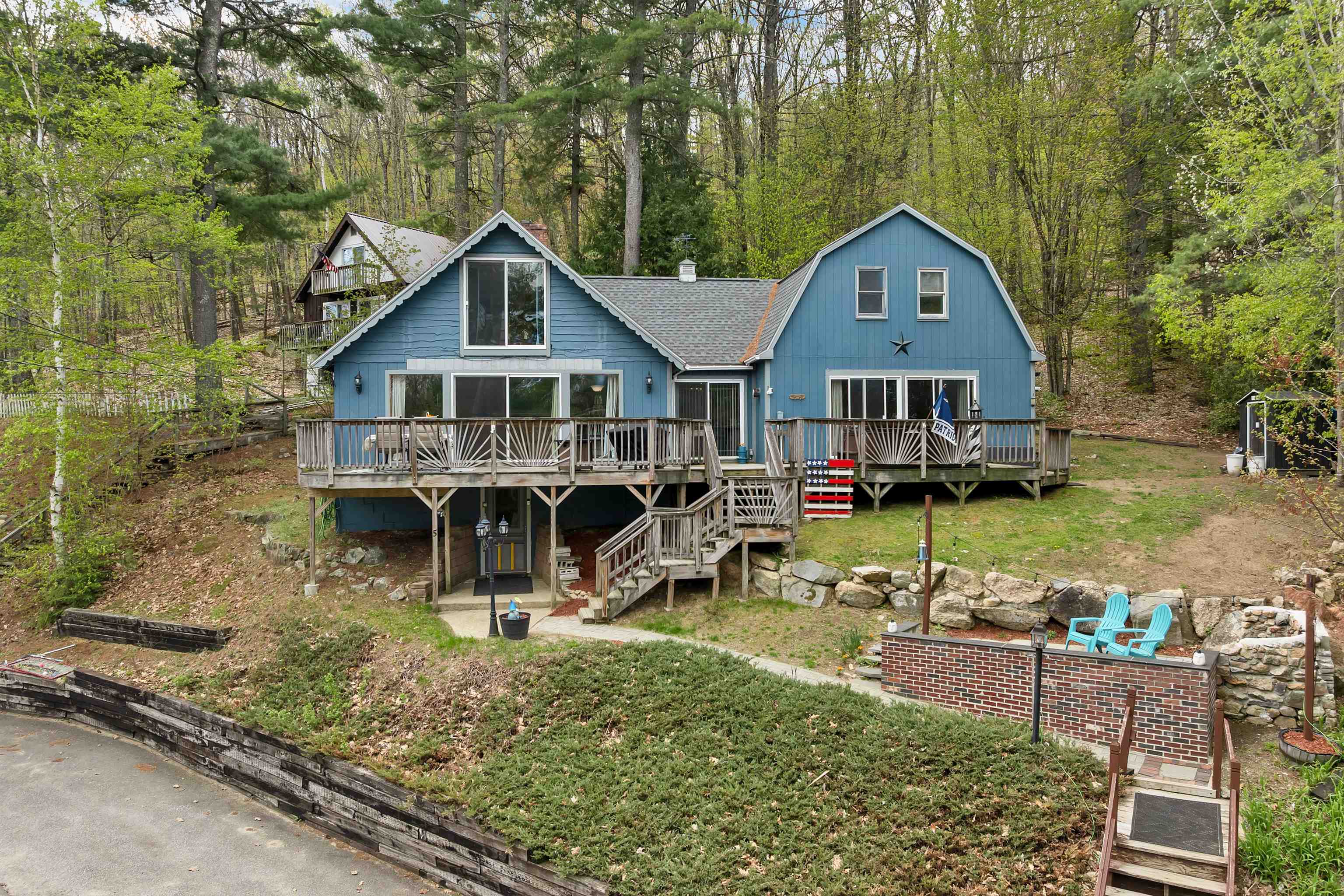 5 Chalet Dr, Gilford, NH 03249