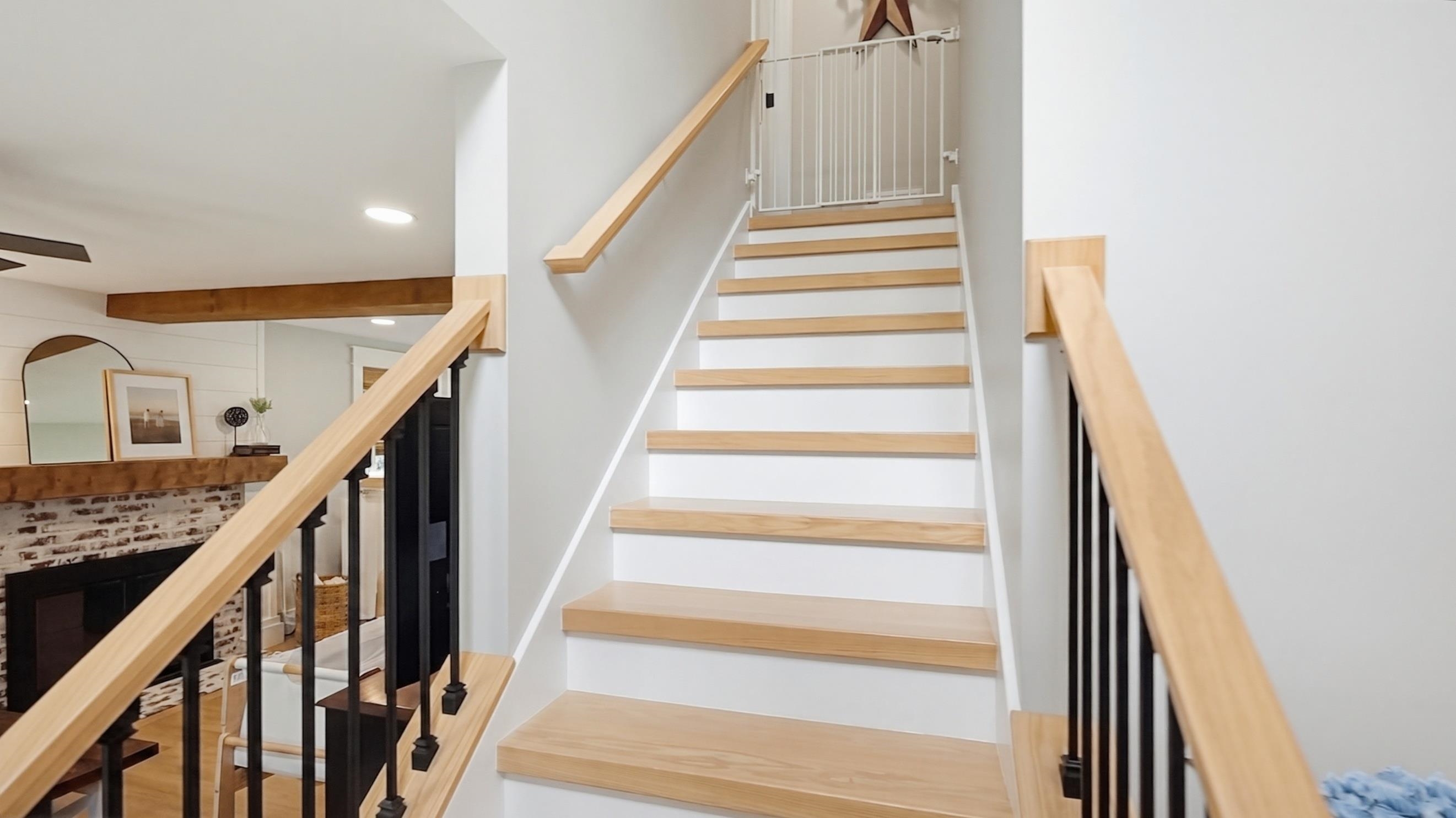 87 Putney Rd, Fitzwilliam, NH 03447