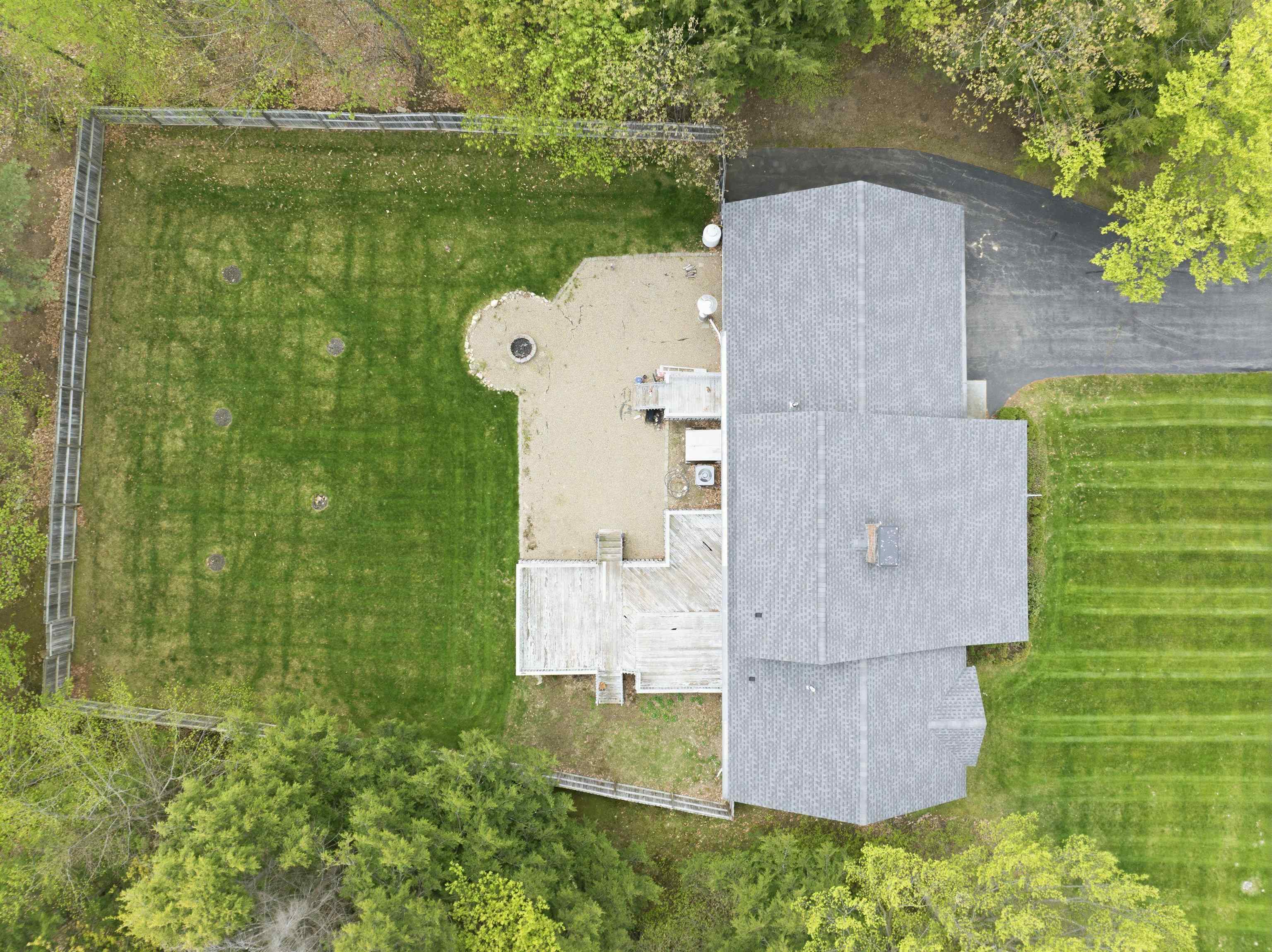 264 Hillcrest Dr, Laconia, NH 03246