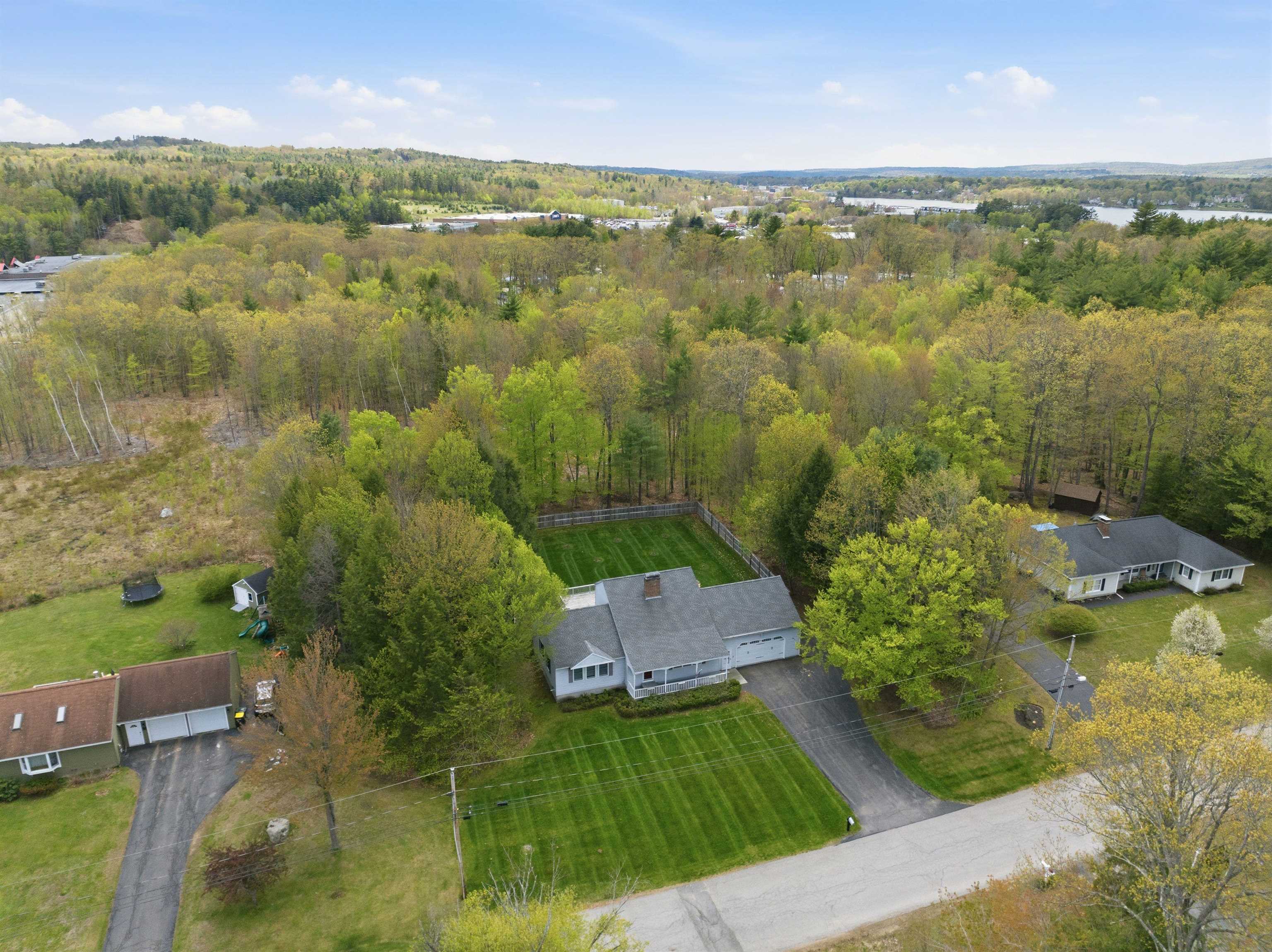 264 Hillcrest Dr, Laconia, NH 03246