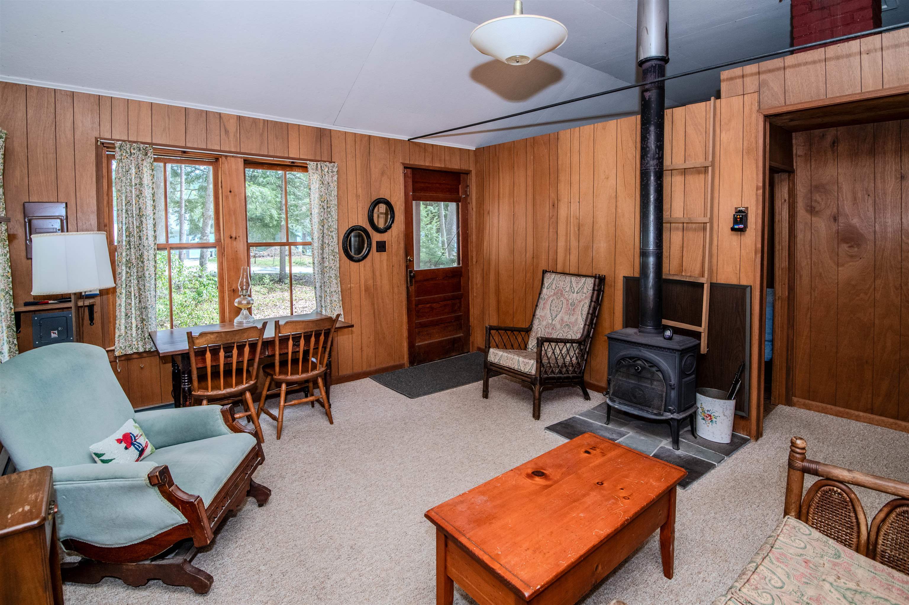 Living Room with Stove 25255174