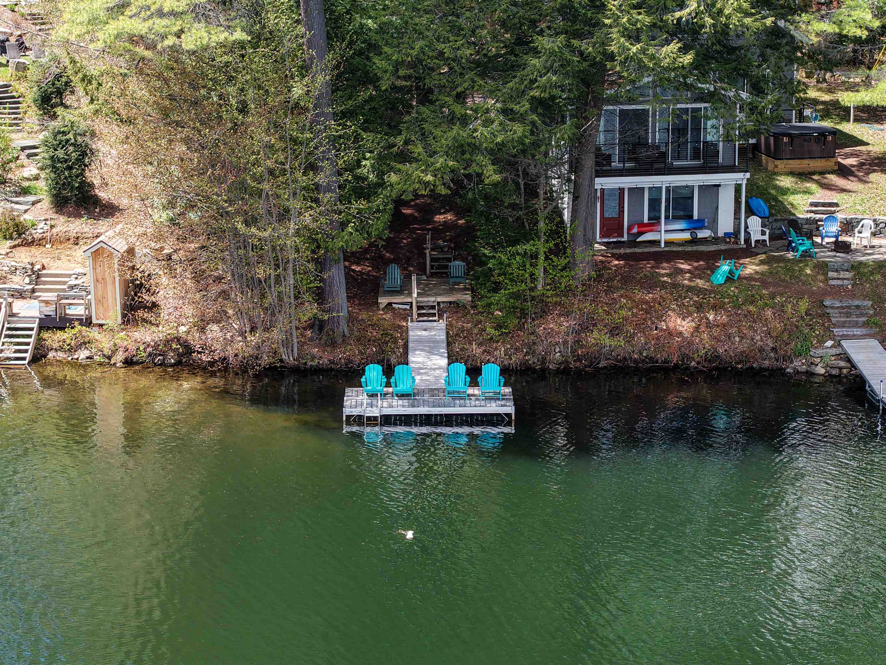 Shared Dock 25255403