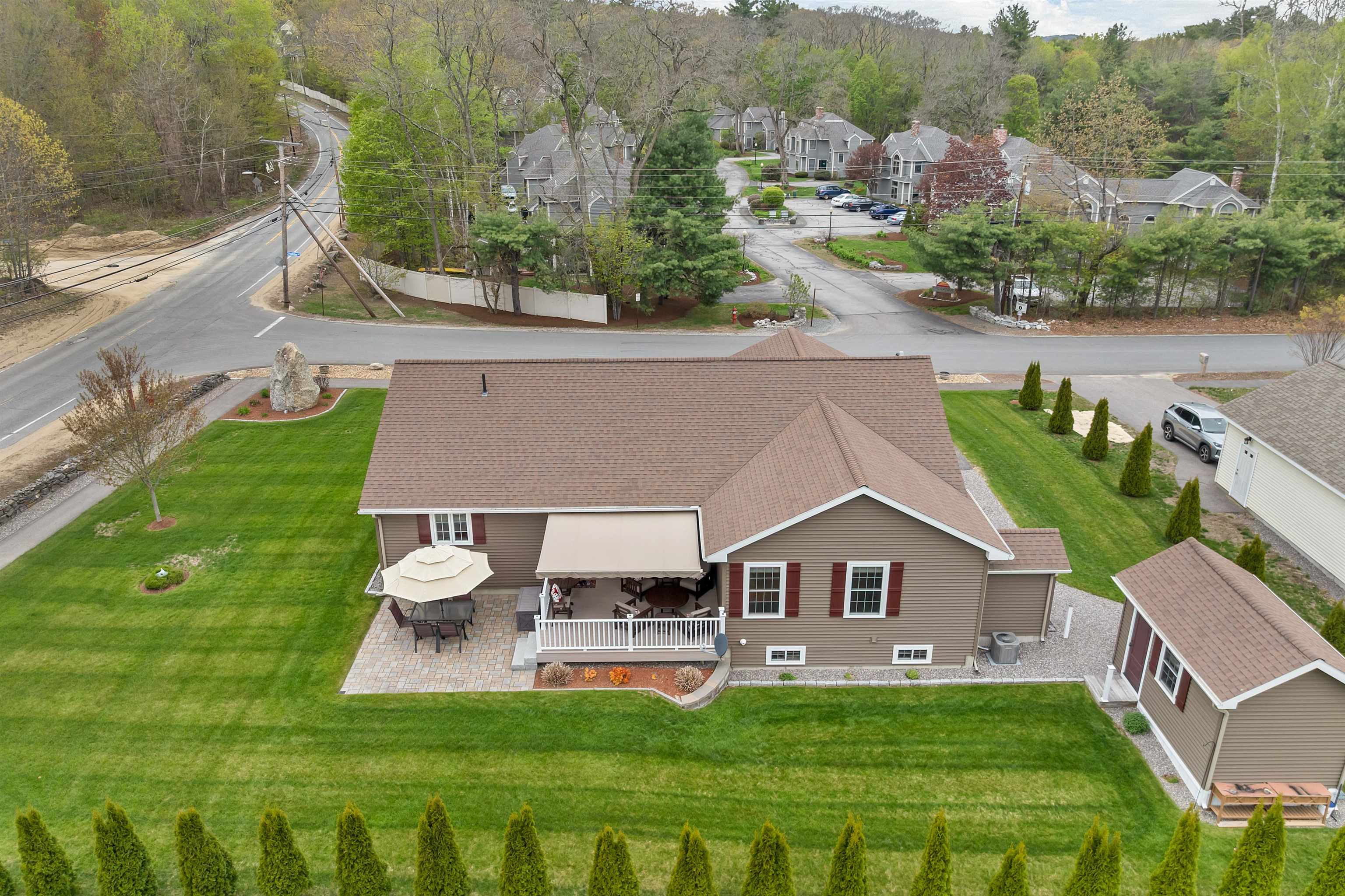 7 Pendleton Rd, Laconia, NH 03246