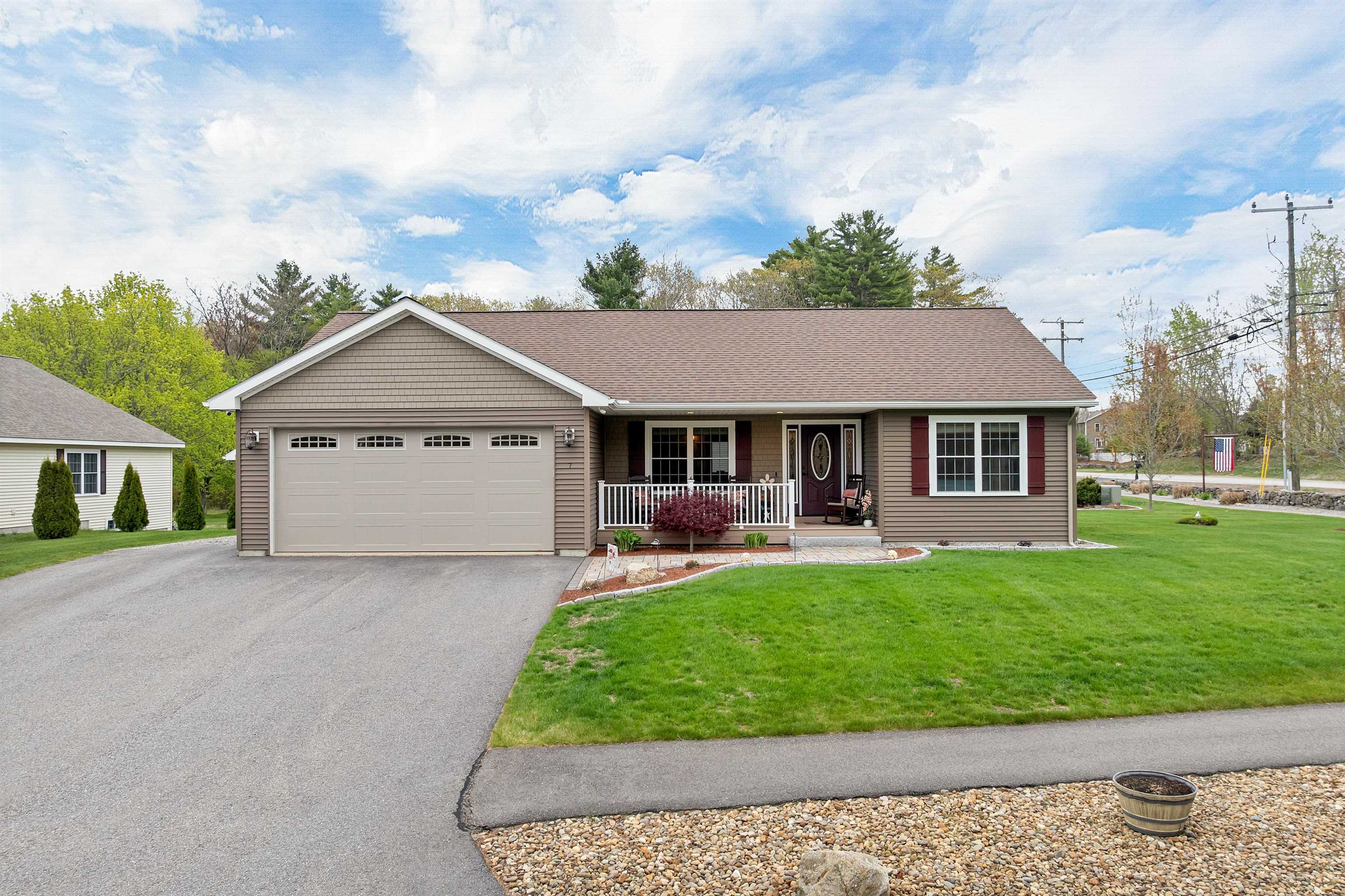 7 Pendleton Rd, Laconia, NH 03246