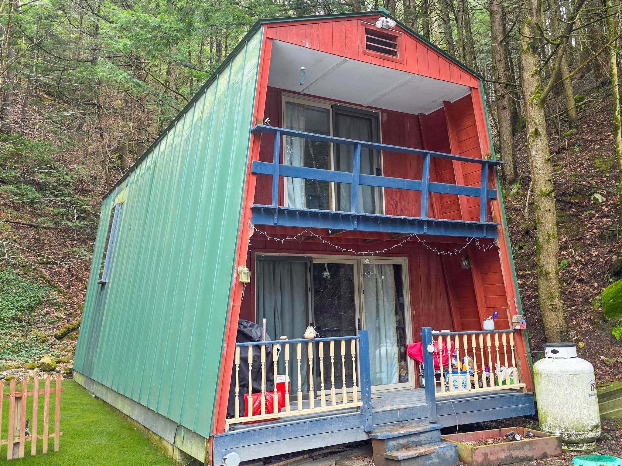 Hartford VT&nbsp;Home for sale $$199,500 $201 per sq.ft.