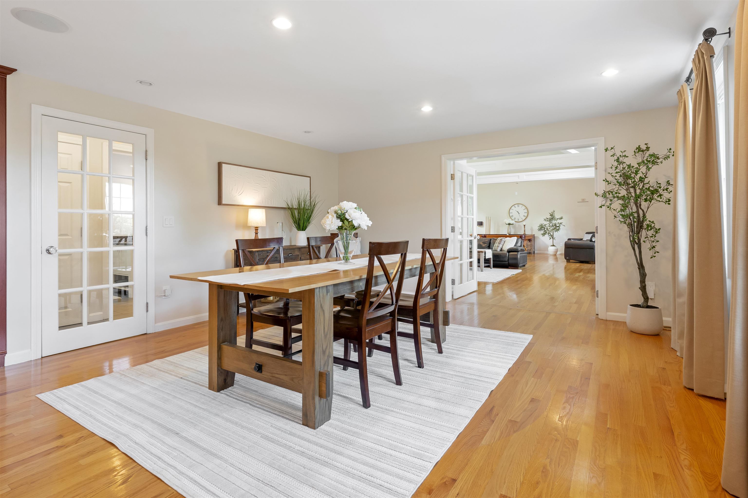 127 Hooksett Rd, Auburn, NH 03032