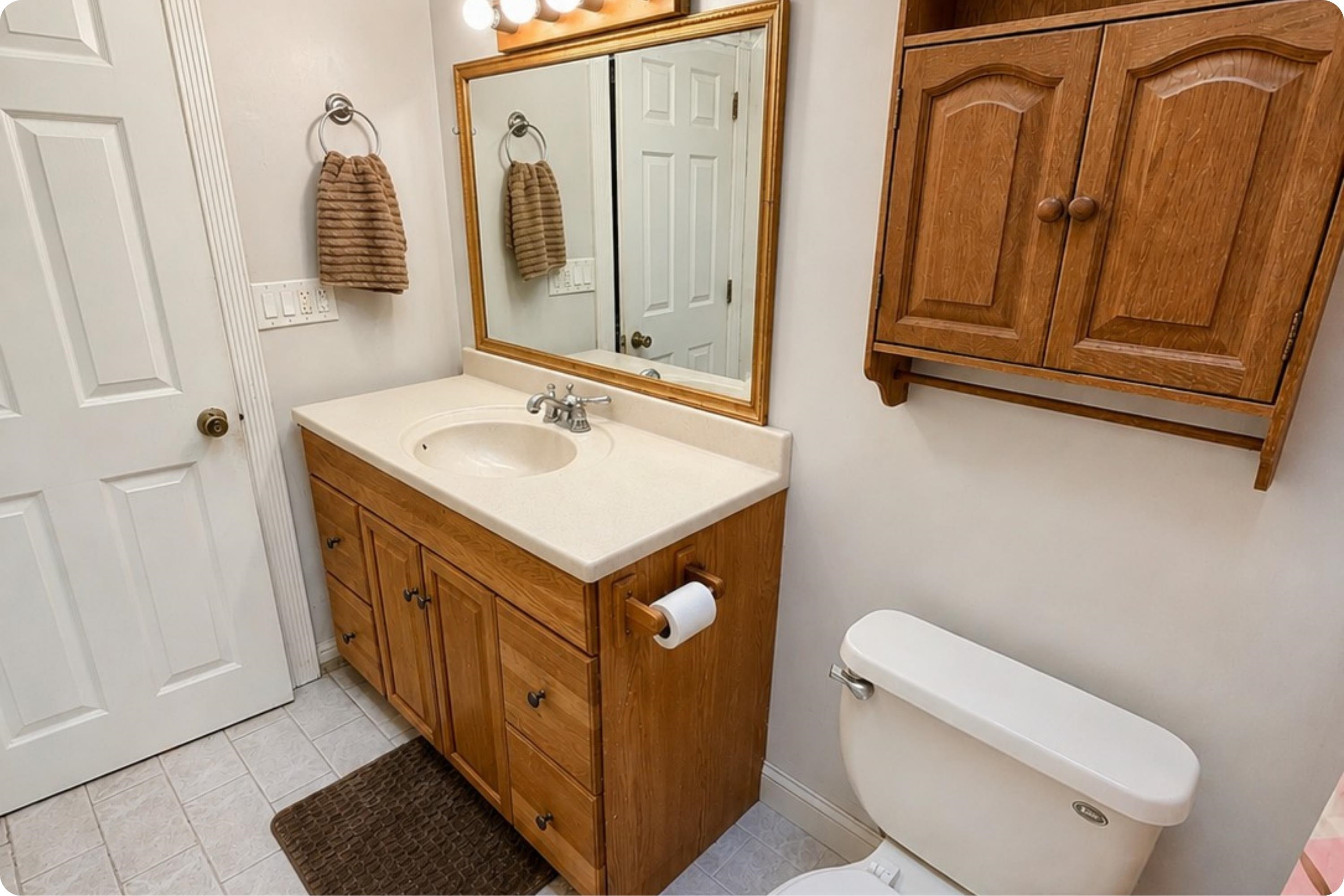 3 Kerri Ln, Hooksett, NH 03106