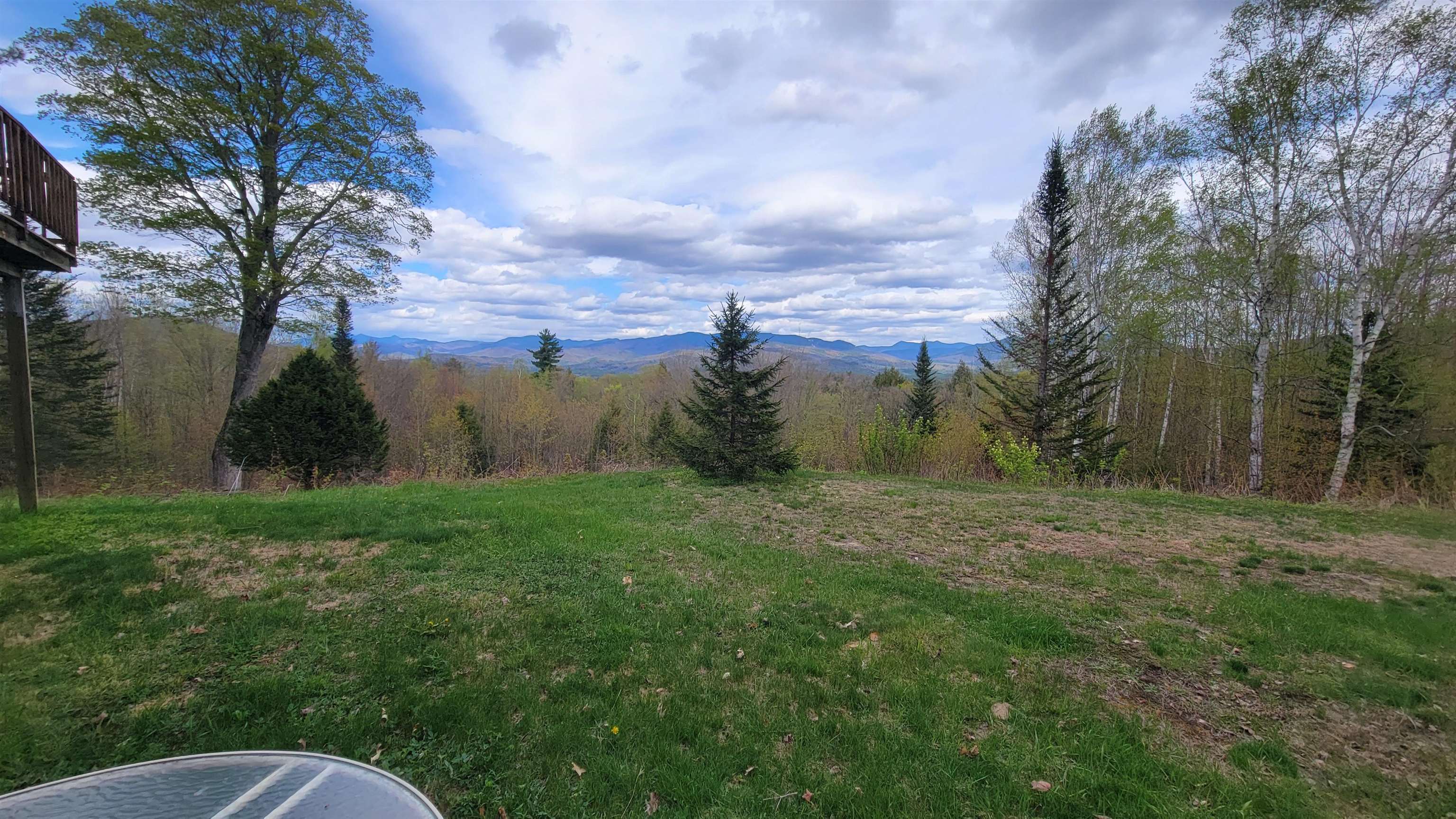 15 Antler Rd, Campton, NH 03223