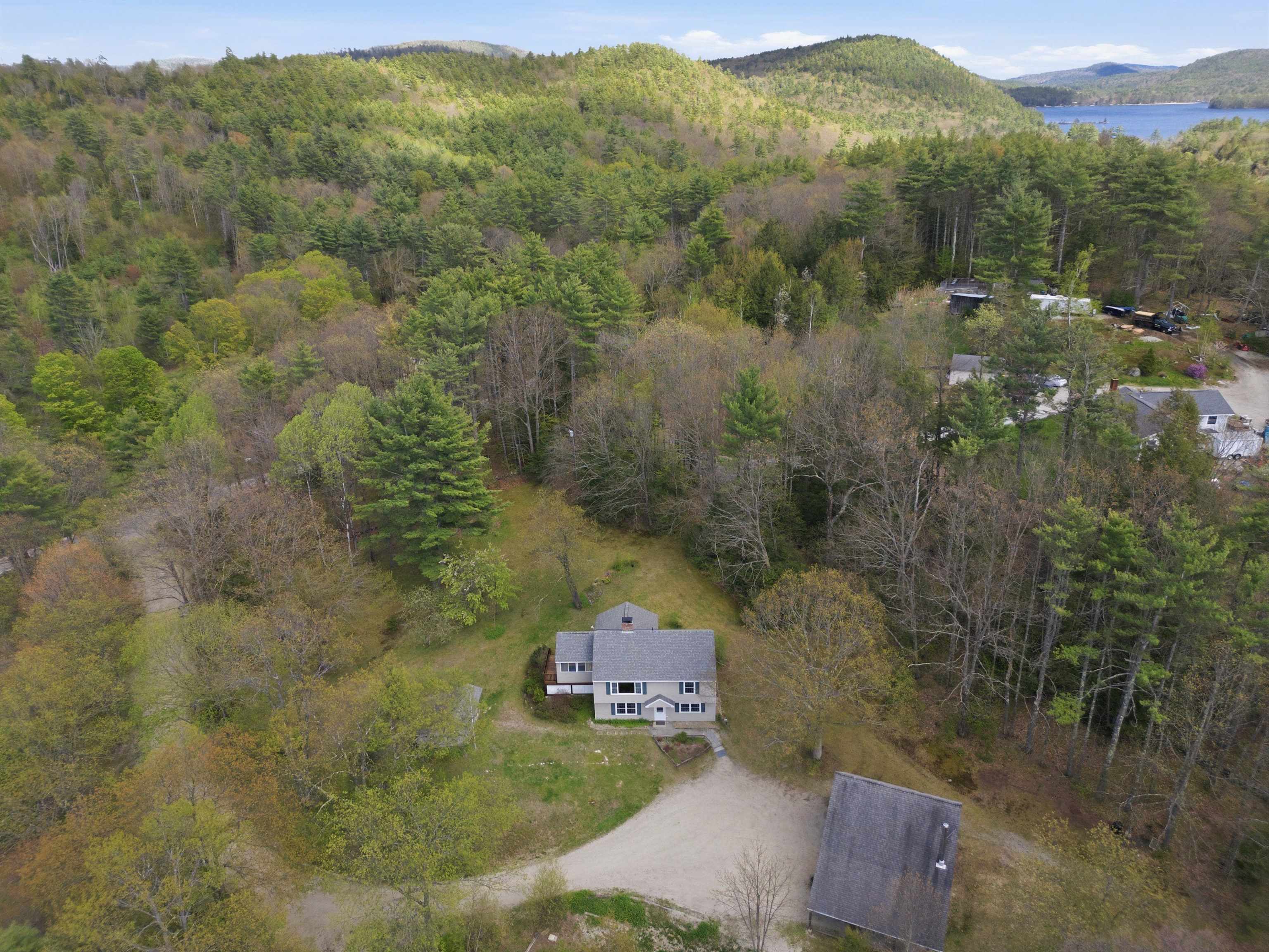 67 Breezy Hill Rd, Bradford, NH 03221