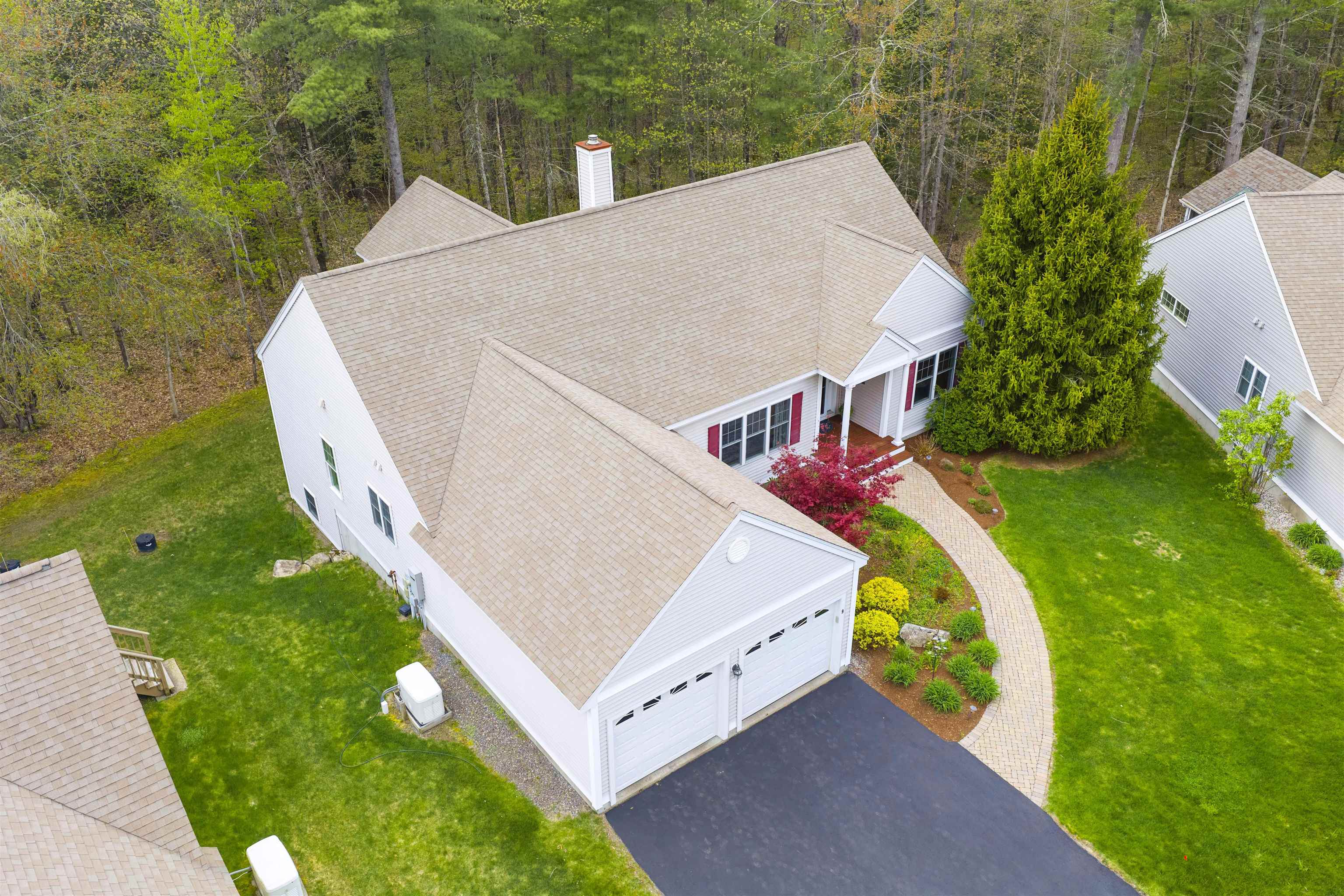 9 Tarleton Ln, Amherst, NH 03031