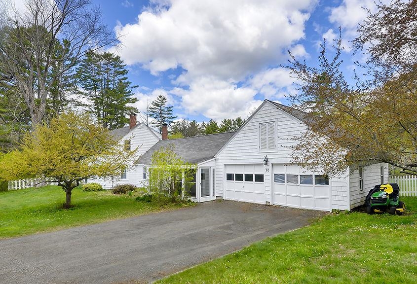 70 Church St, Marlow, NH 03456