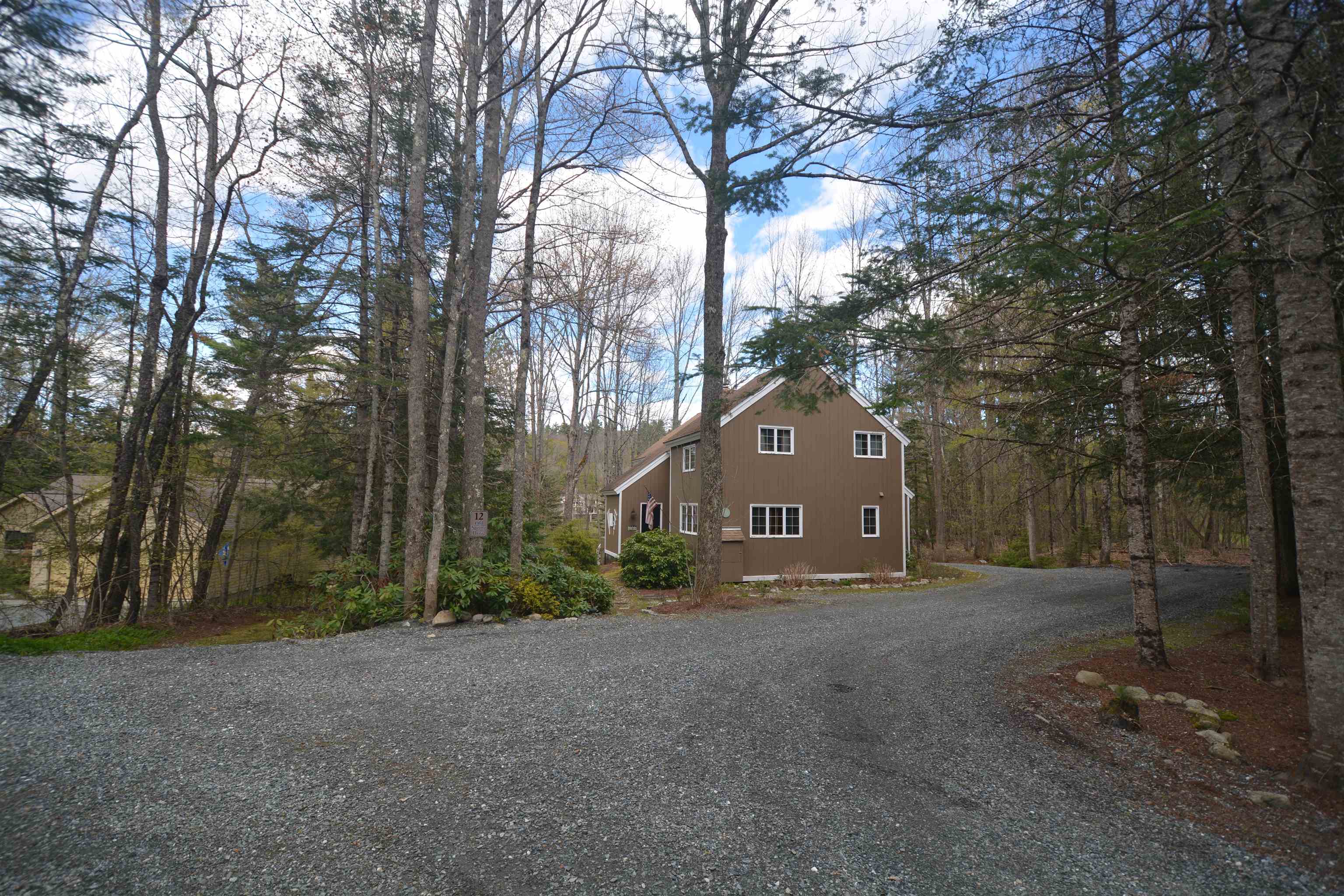 12 Old Spring Dr, Grantham, NH 03753