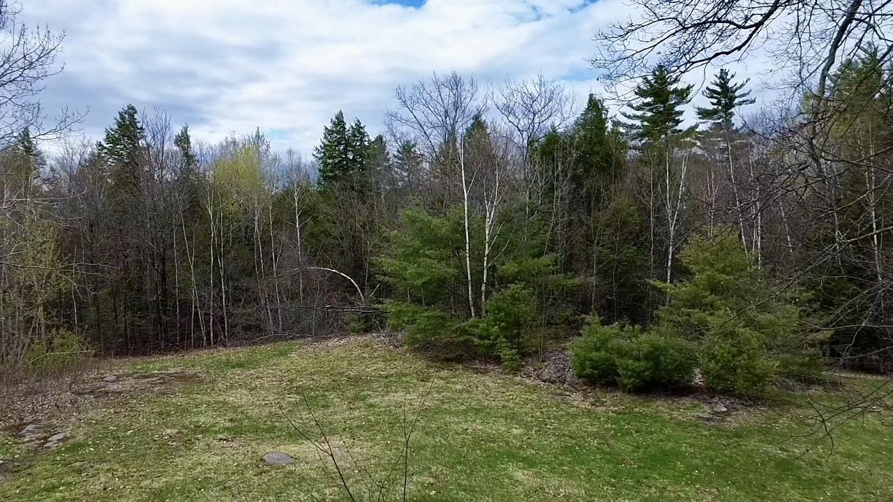 57 Summit Rd, Plymouth, NH 03264