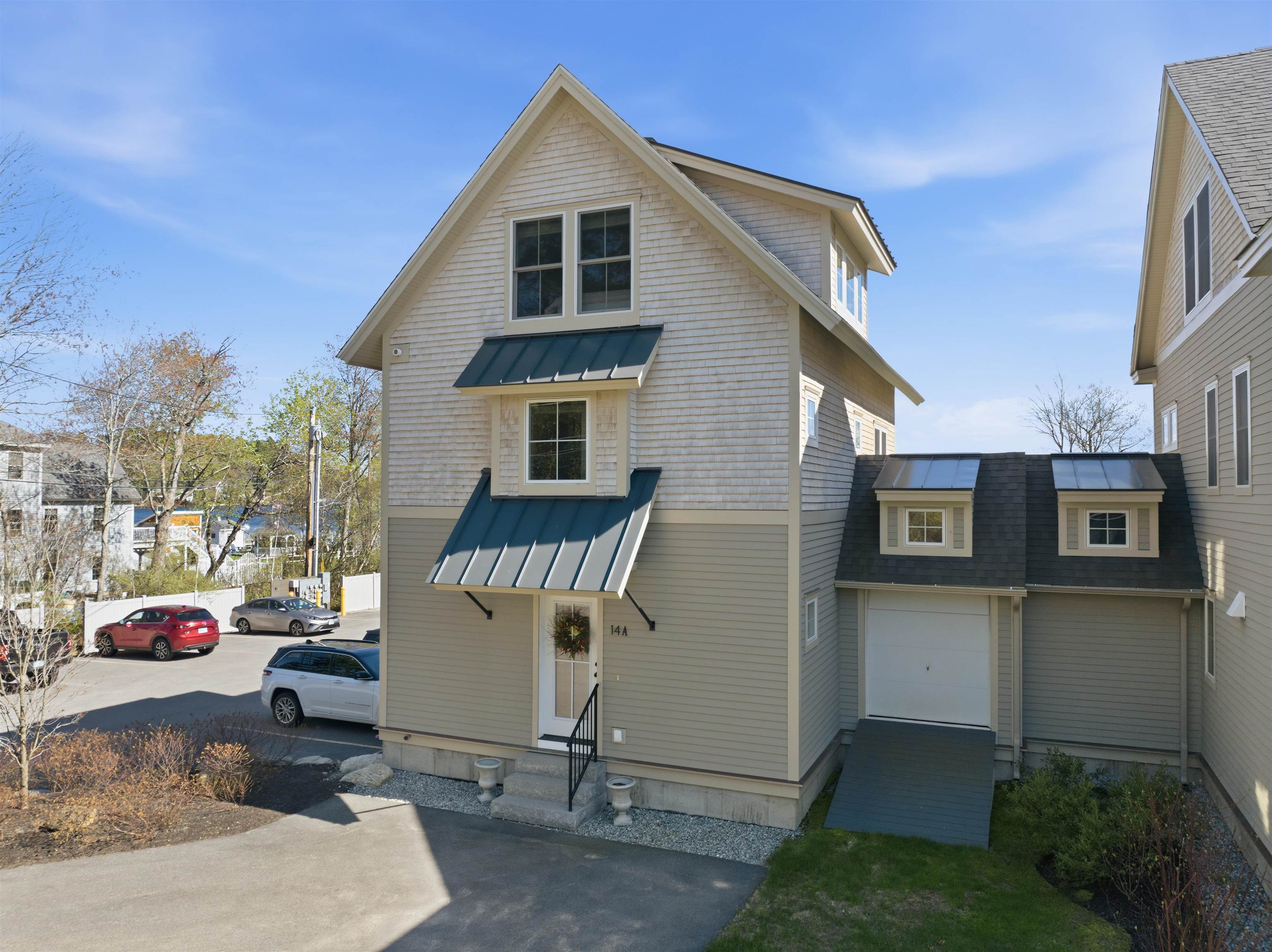14A Lake Shore Dr, Moultonborough, NH 03254