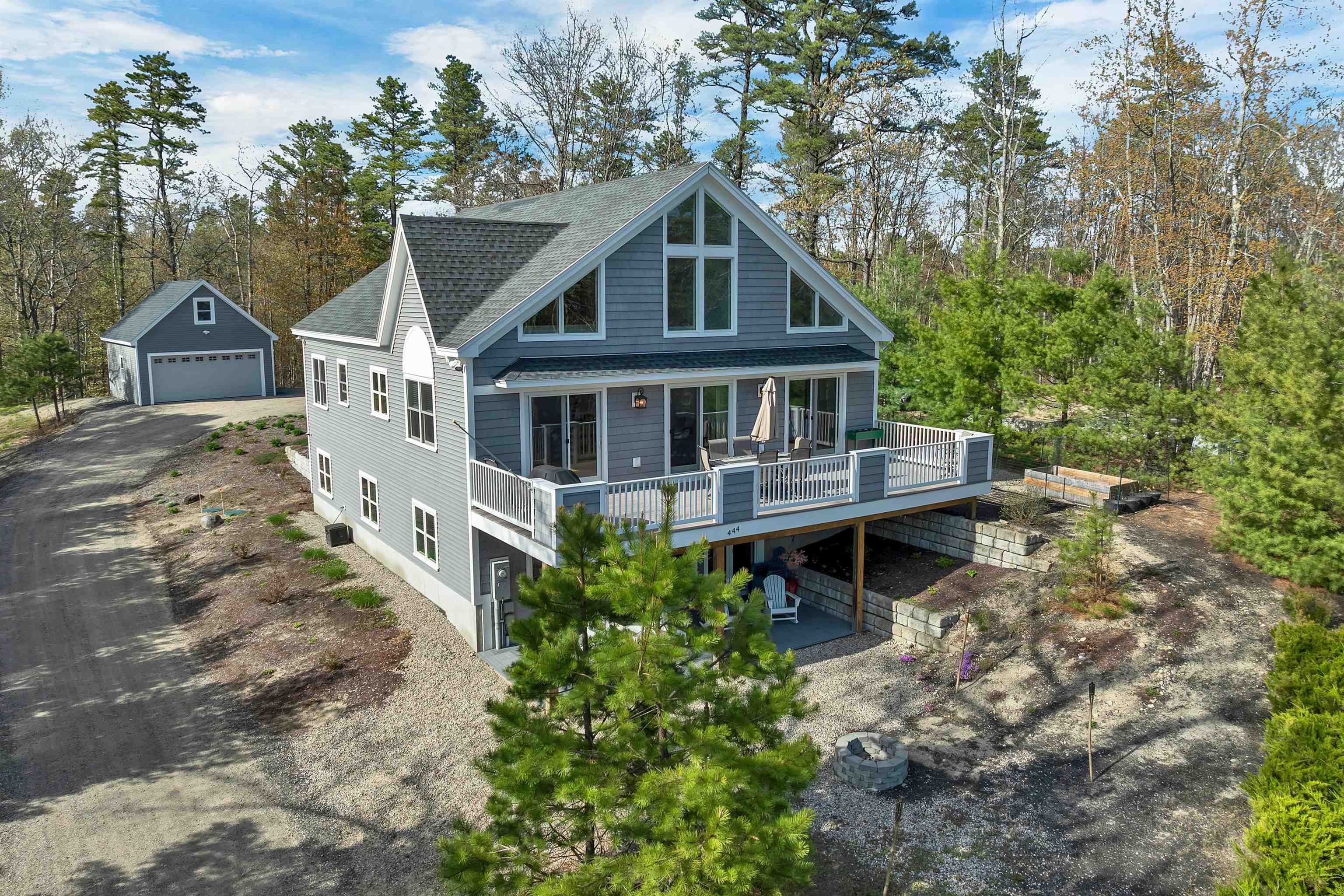 444 Huckins Rd, Freedom, NH 03836