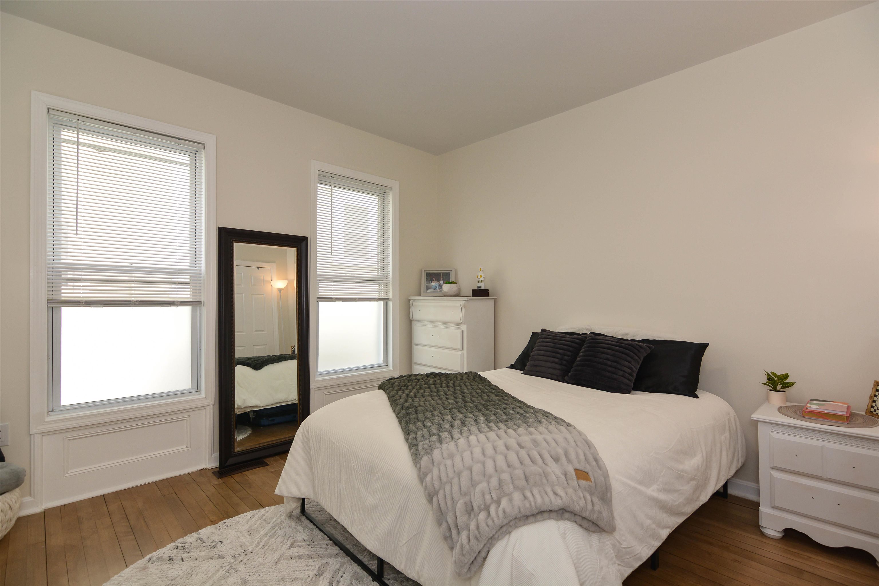 493 Manchester St, Manchester, NH 03103