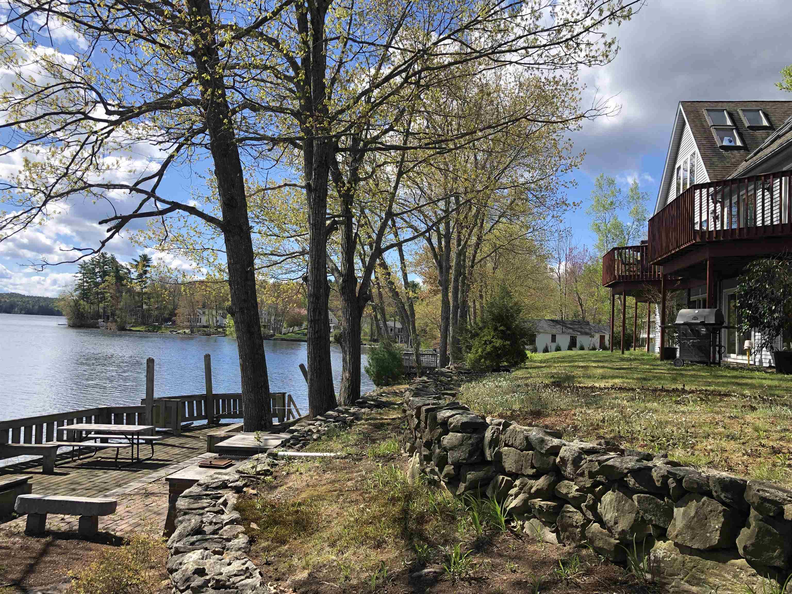 2 Blue Heron Ln, Deerfield, NH 03037