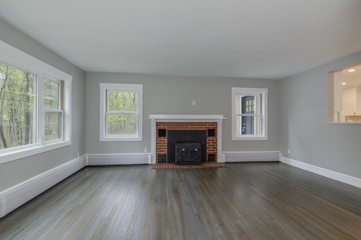 50 Piscataqua Rd, Dover, NH 03820