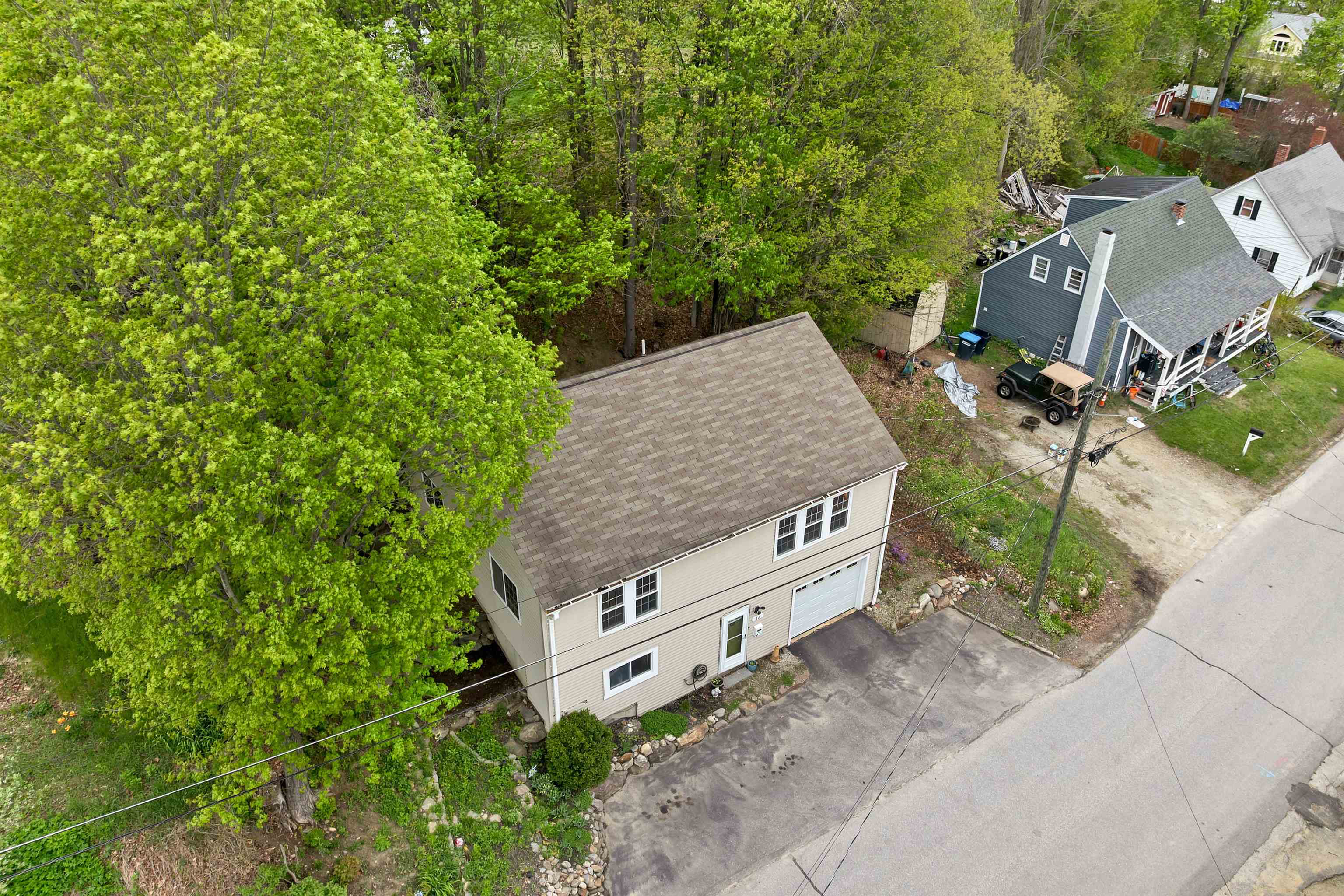 12 Watson St, Pittsfield, NH 03263