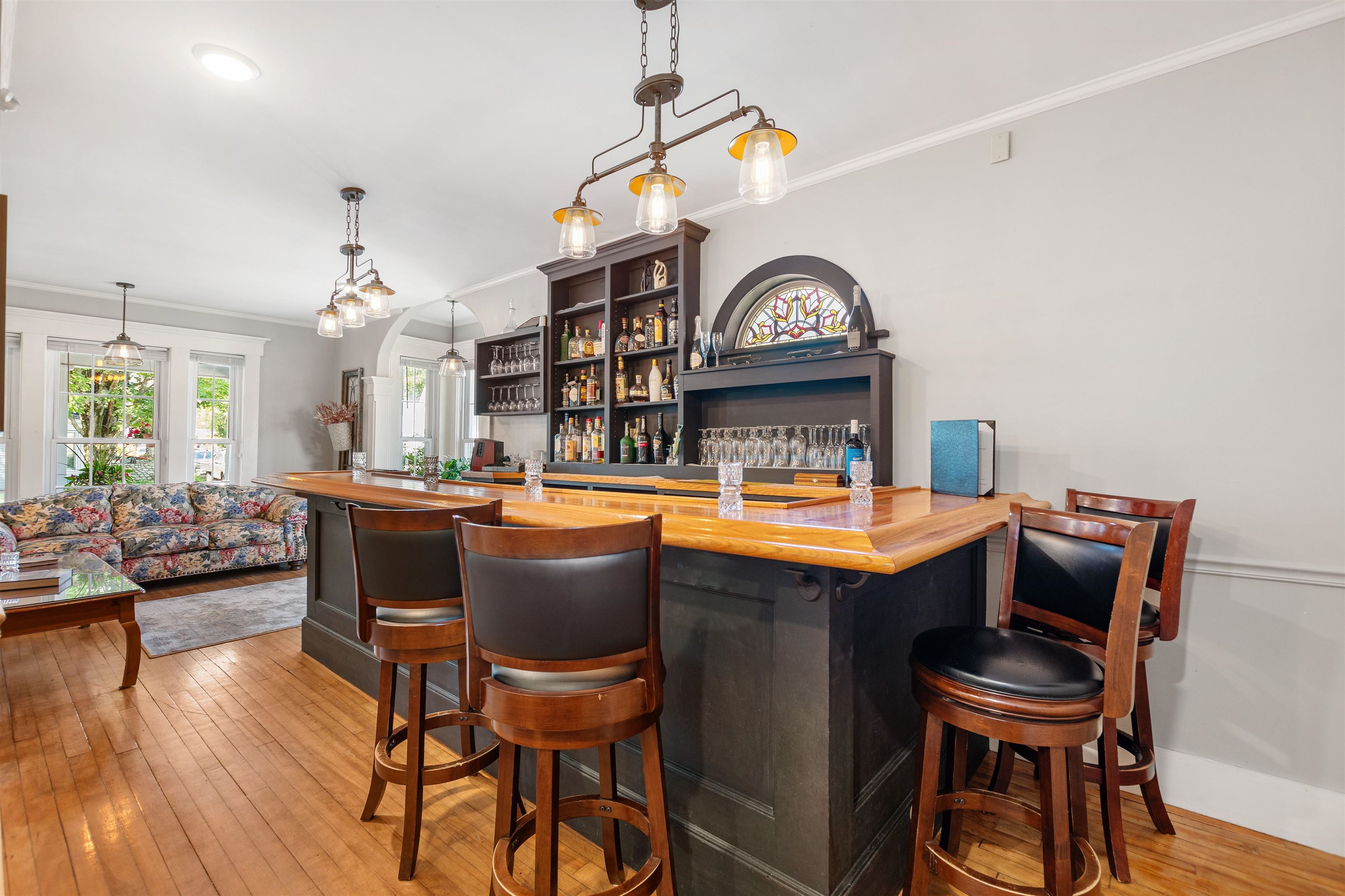 1 High St, Colebrook, NH 03576