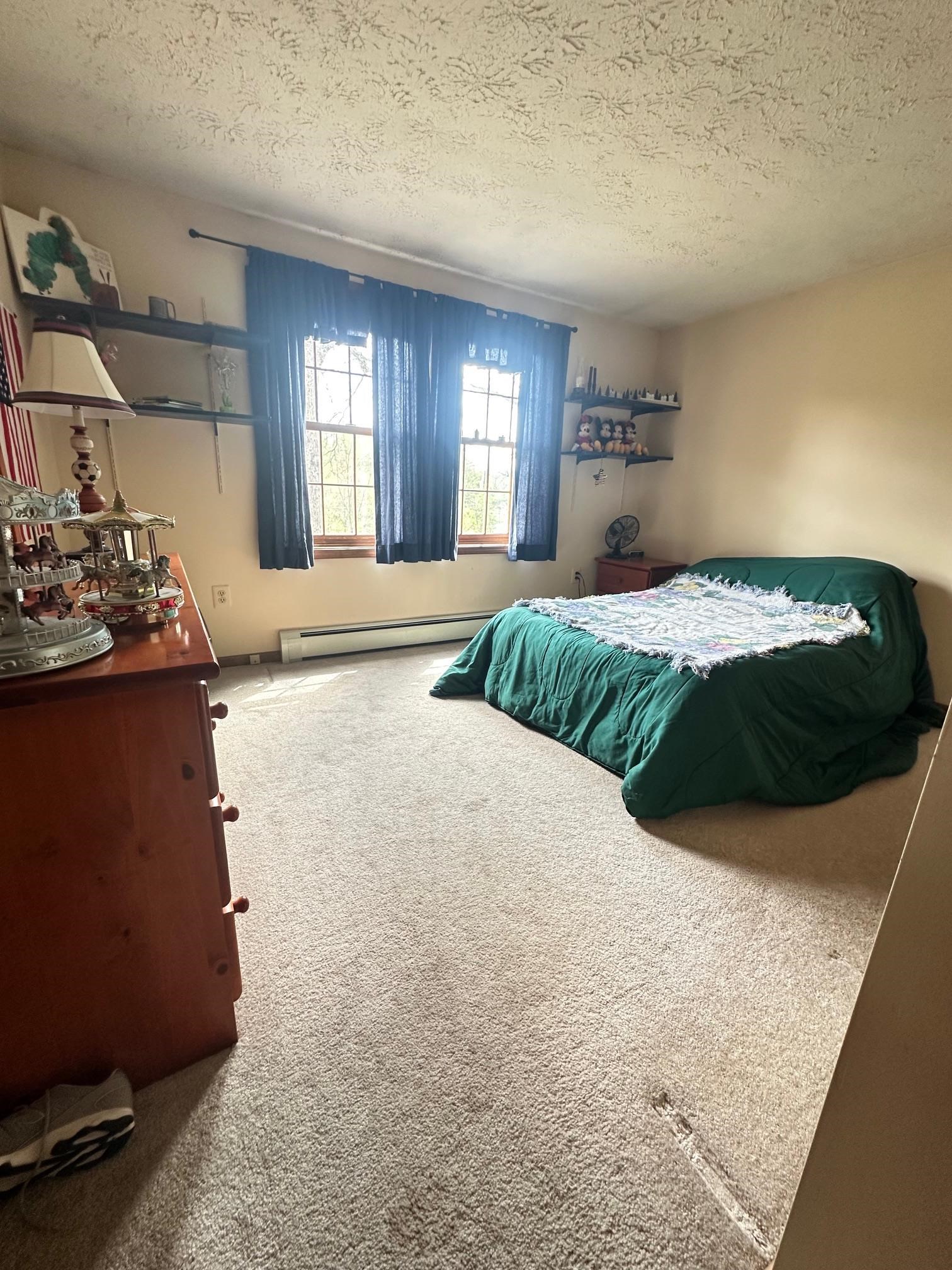 94 Fox Run Rd, Hinsdale, NH 03451