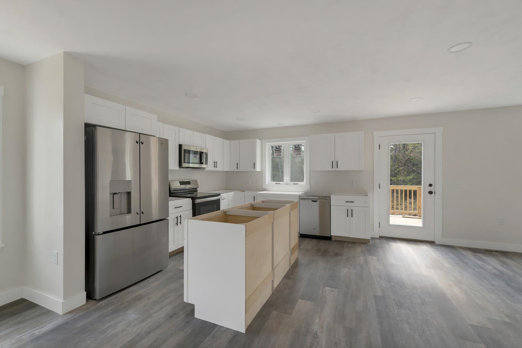0 Bay Hill Rd, Alton, NH 03809