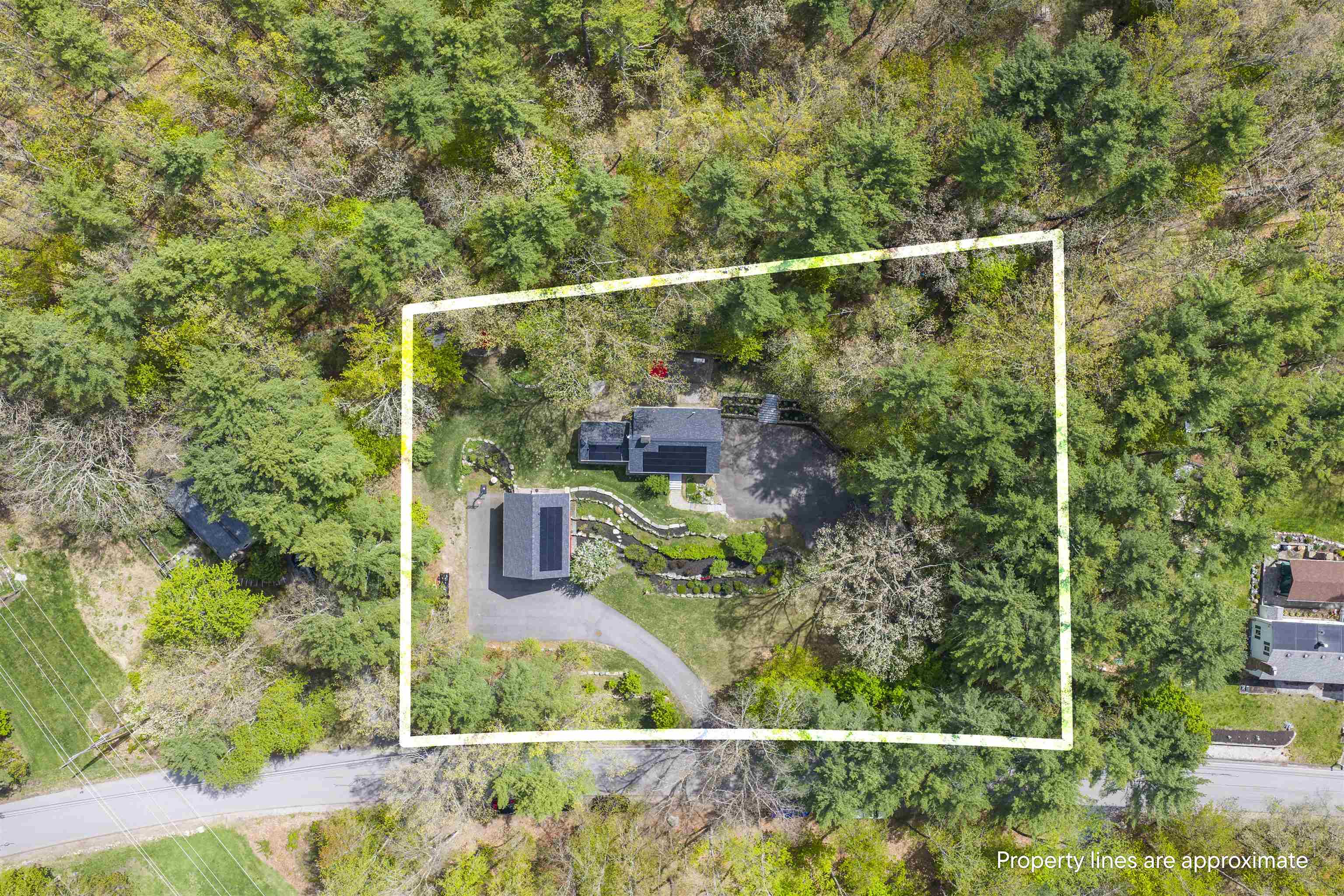 5 N Meadow Rd, Amherst, NH 03031