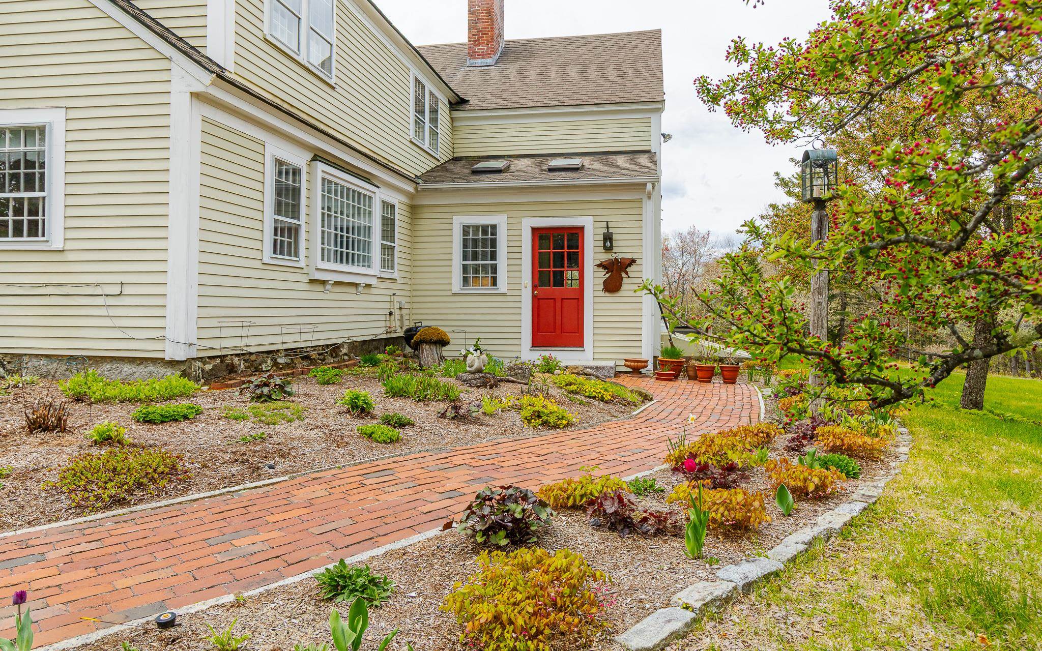 93 Rhododendron Rd, Fitzwilliam, NH 03447