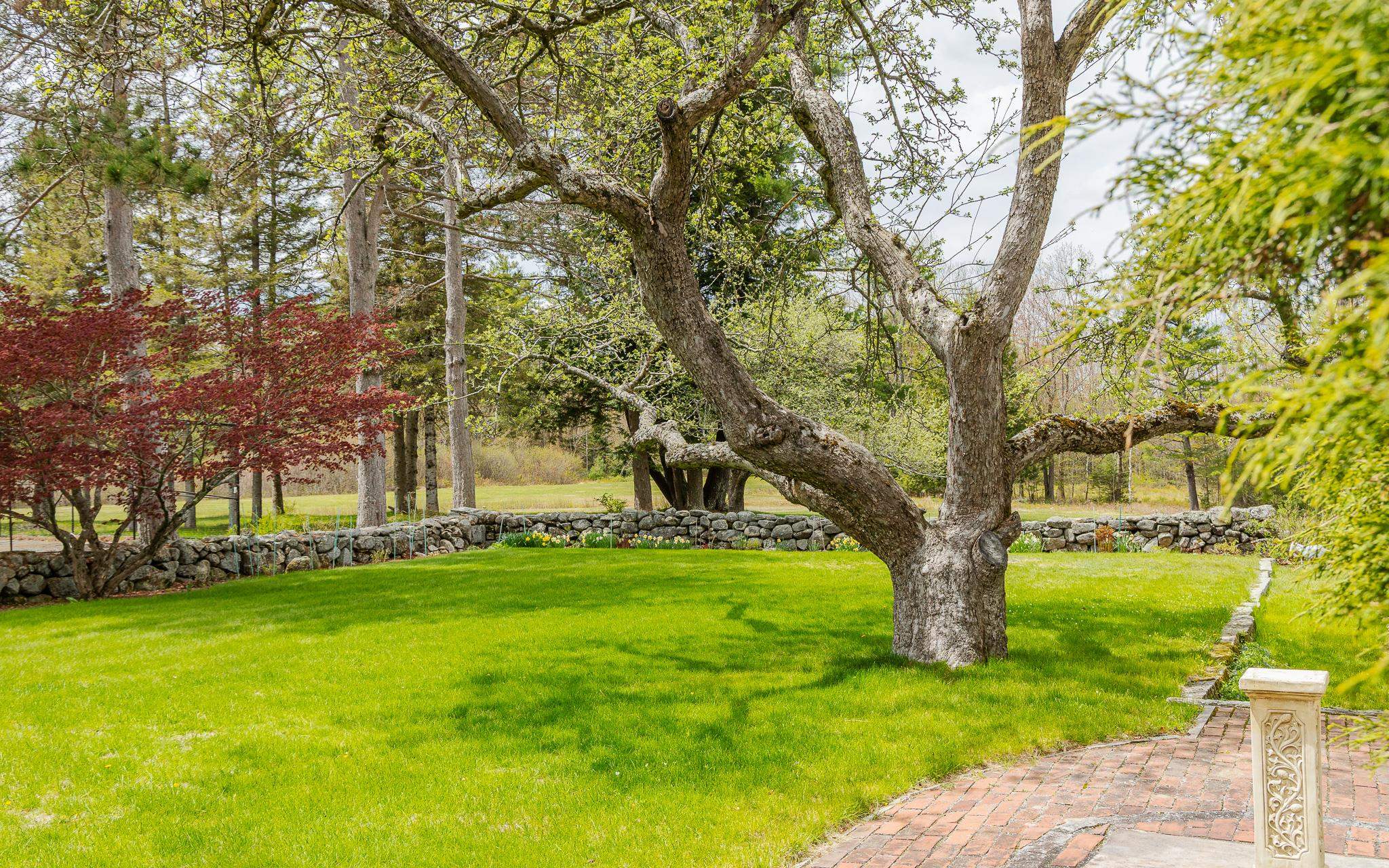 93 Rhododendron Rd, Fitzwilliam, NH 03447