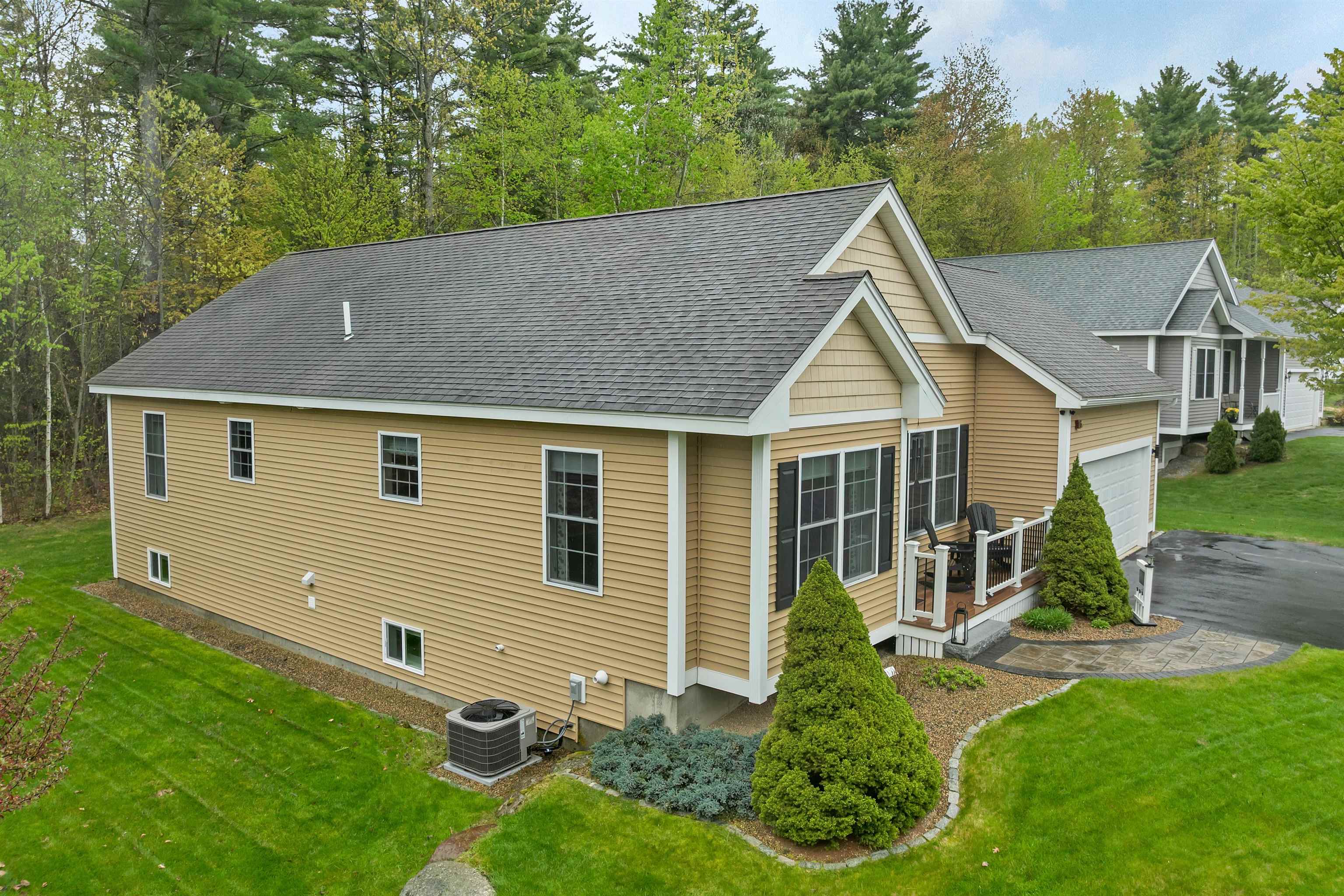 29 Natures View Dr, Laconia, NH 03246