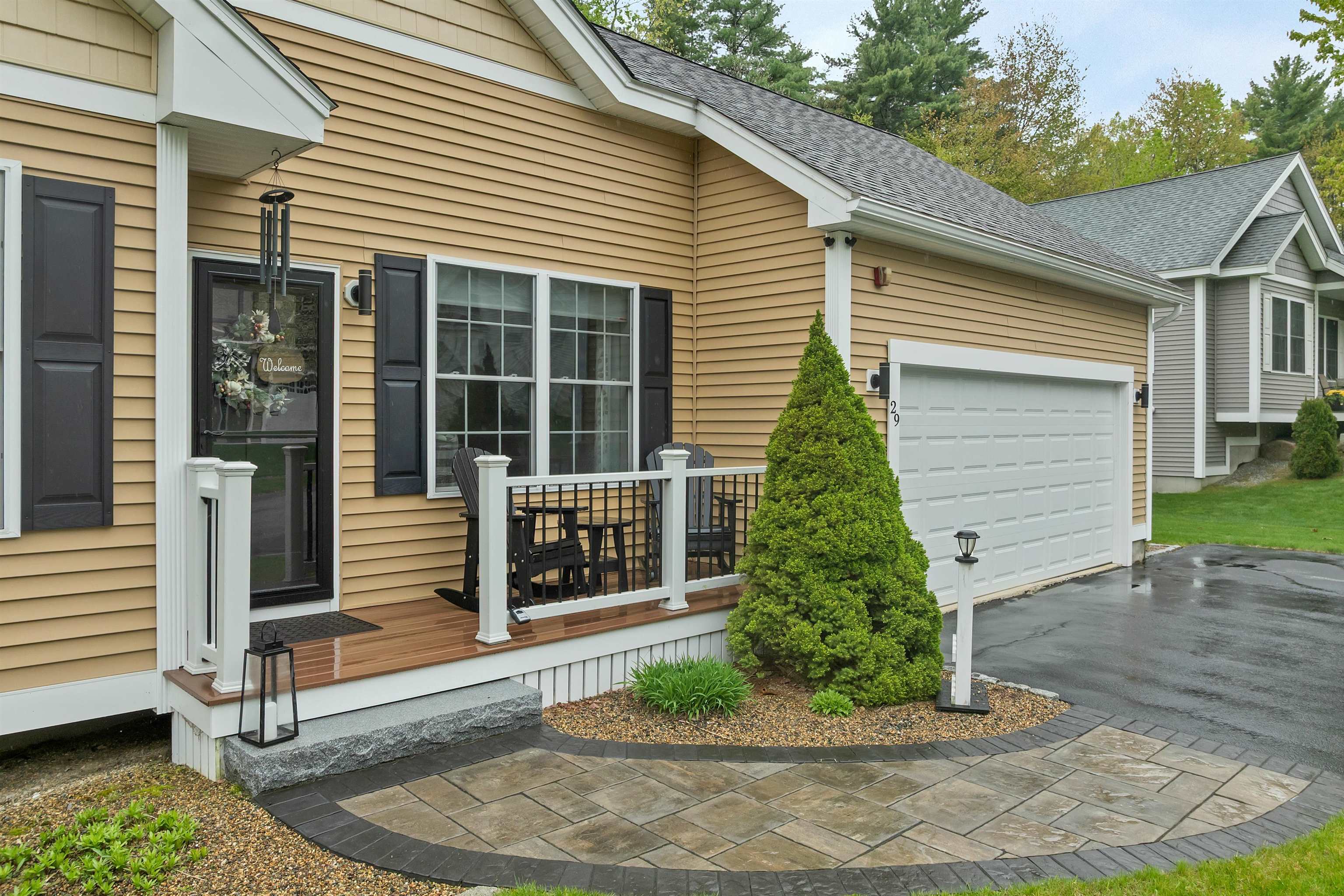 29 Natures View Dr, Laconia, NH 03246