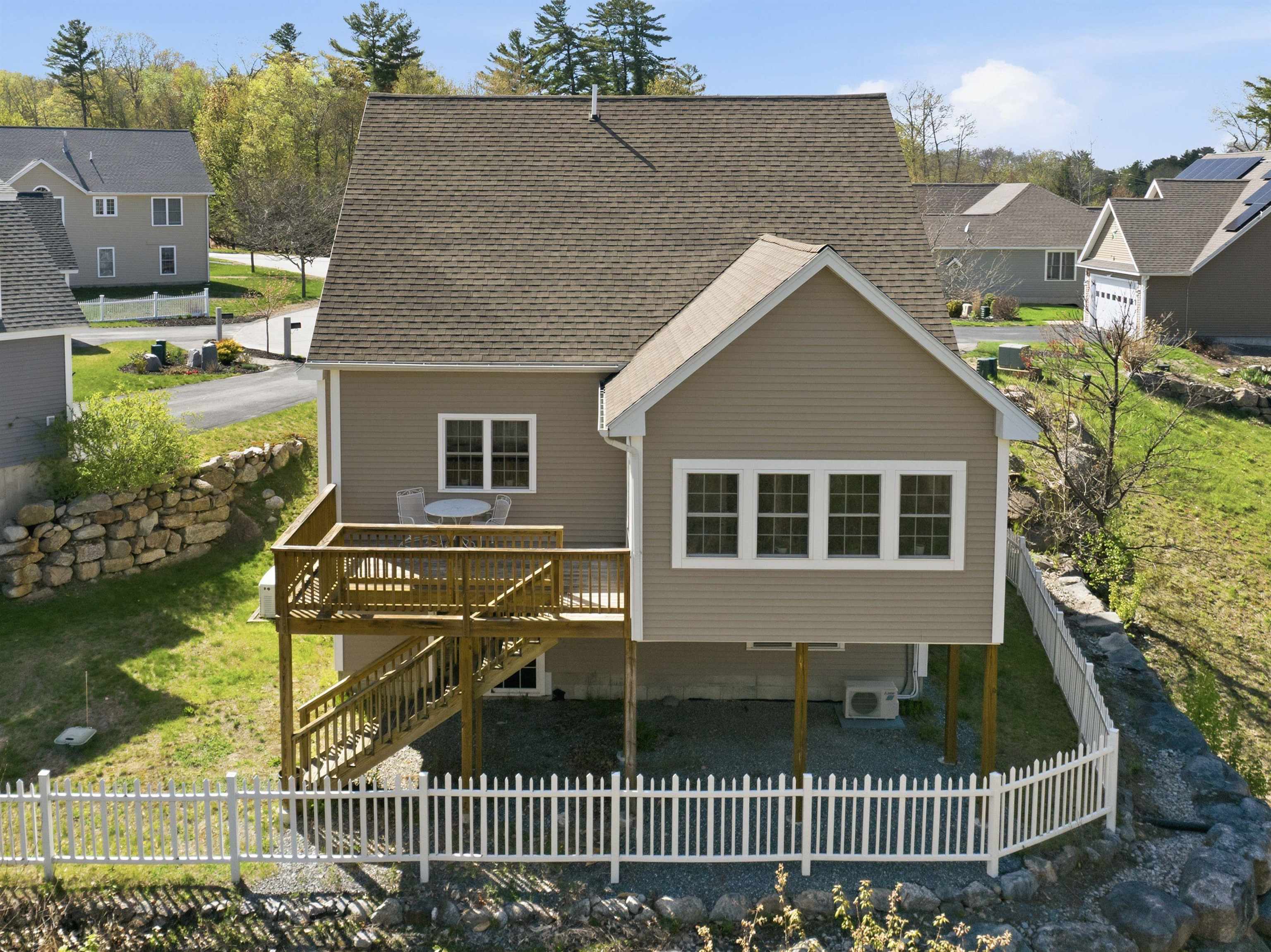 29 Butternut Ln, Laconia, NH 03246