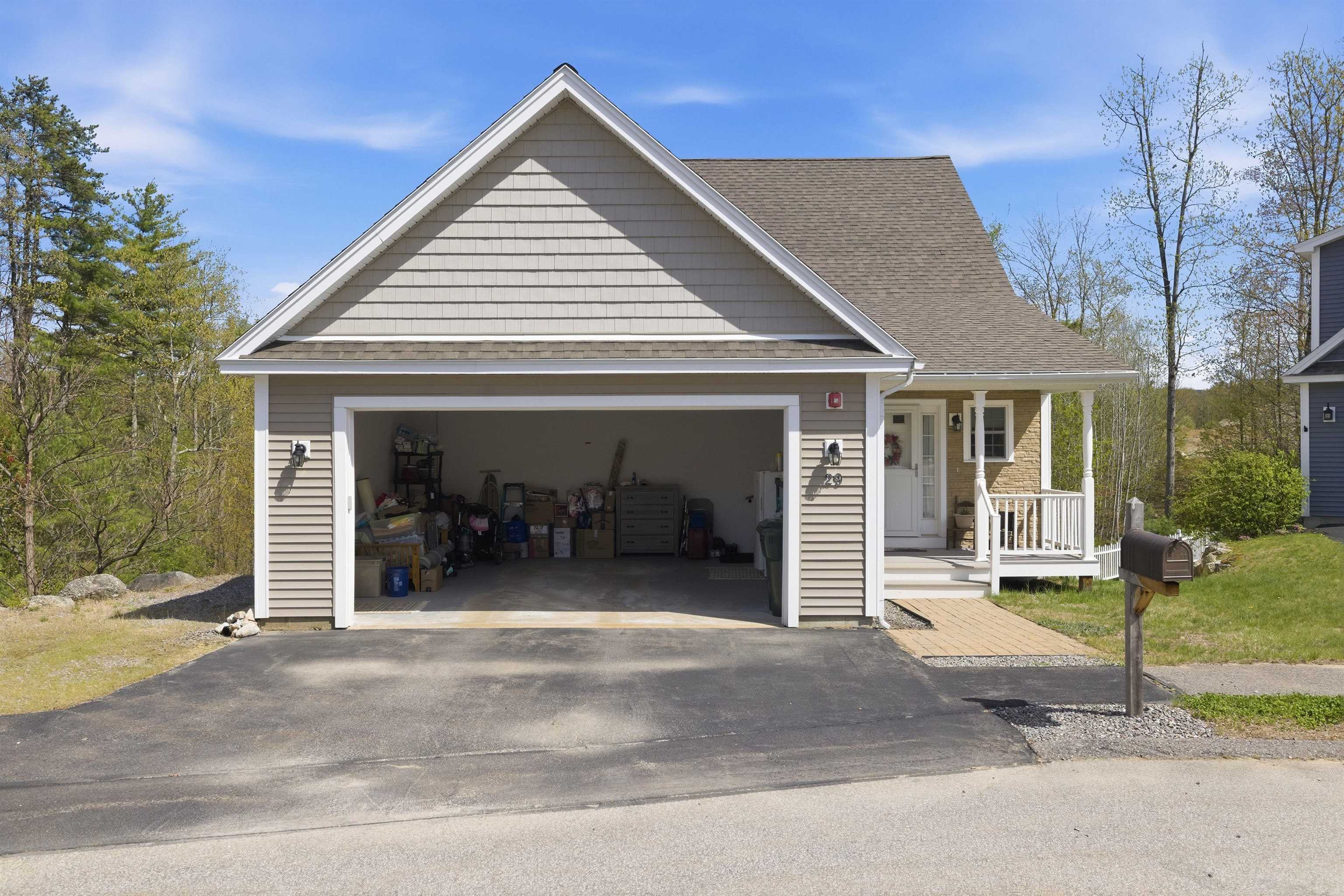29 Butternut Ln, Laconia, NH 03246