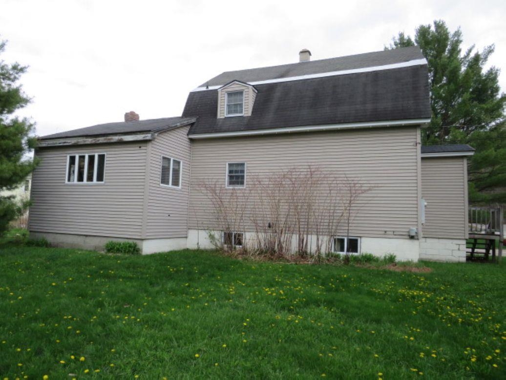 25 Turcotte St, Berlin, NH 03570