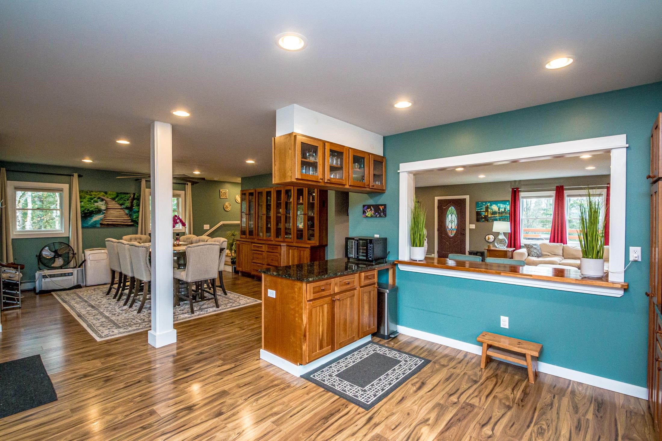 93 Elm St, Lancaster, NH 03584