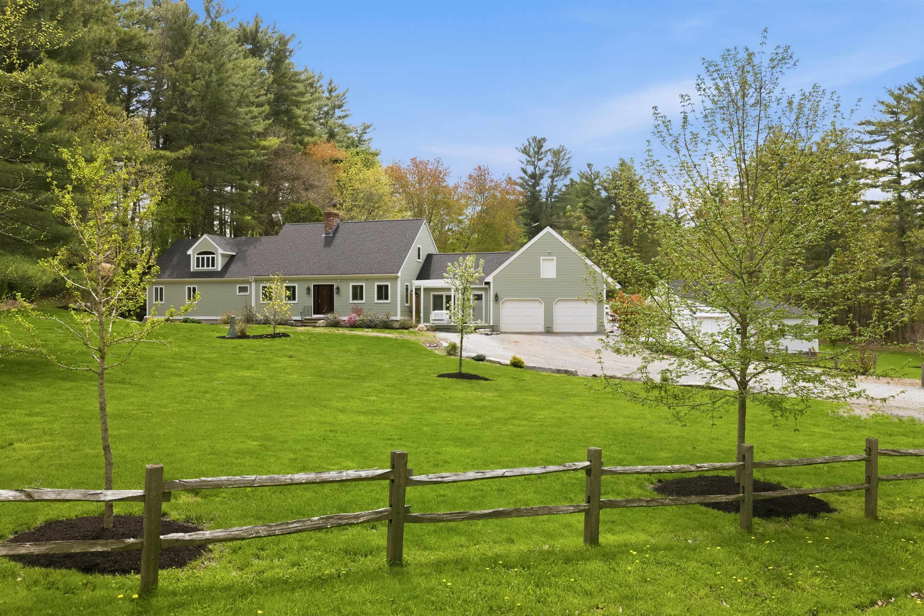 42 Nason Rd, Hampton Falls, NH 03844