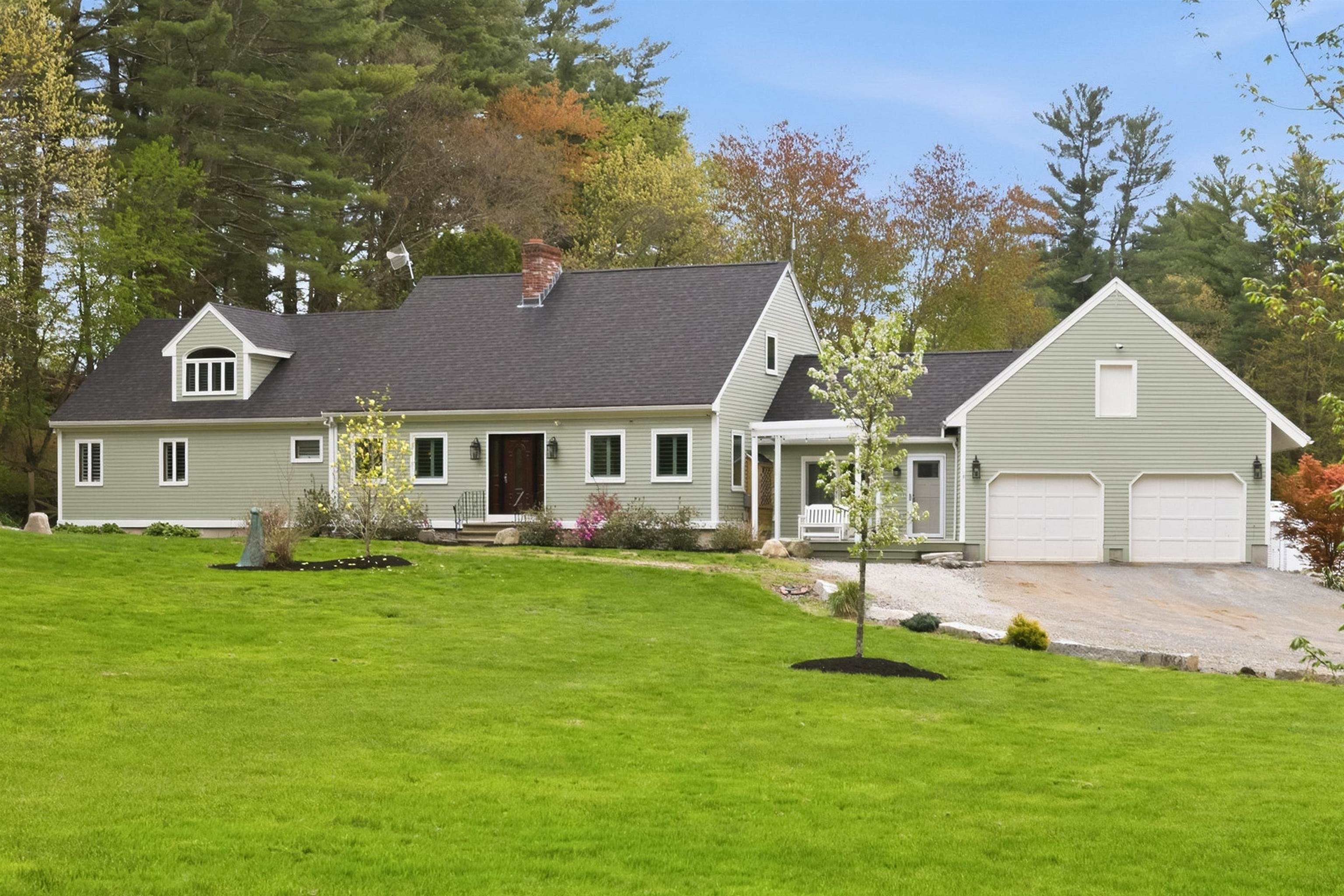 42 Nason Rd, Hampton Falls, NH 03844