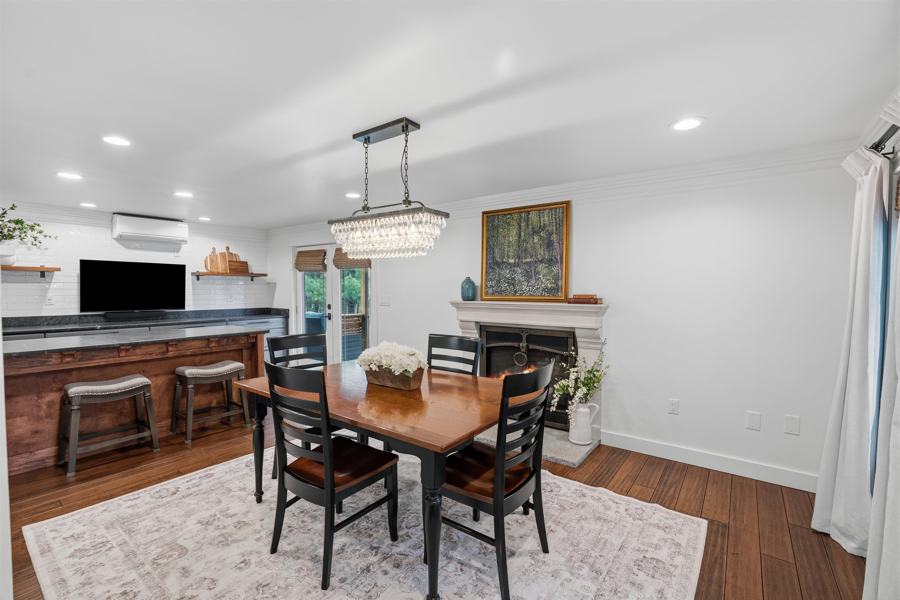 158 Pinecrest Rd, Litchfield, NH 03052