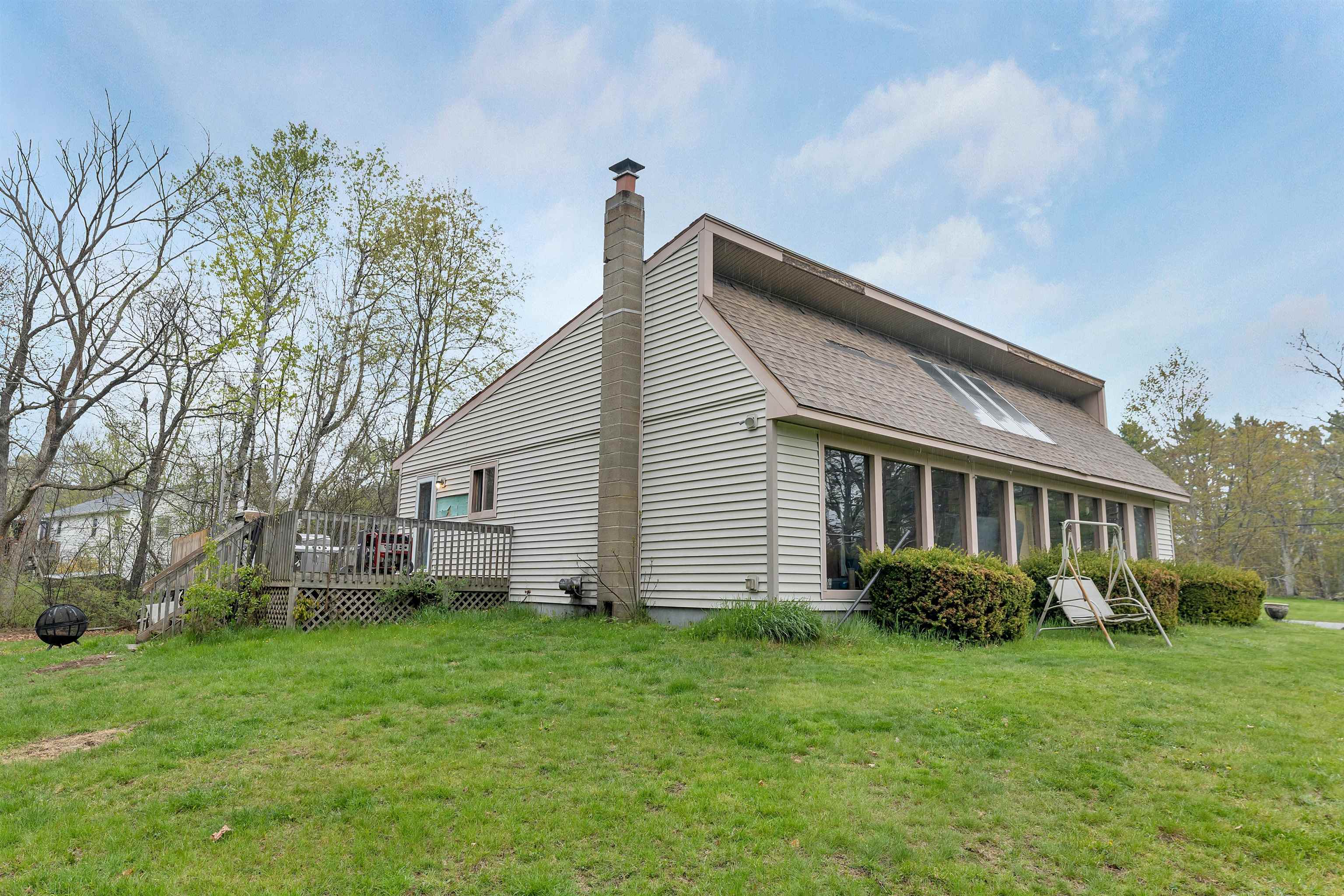 150 Farrarville Rd, Belmont, NH 03220