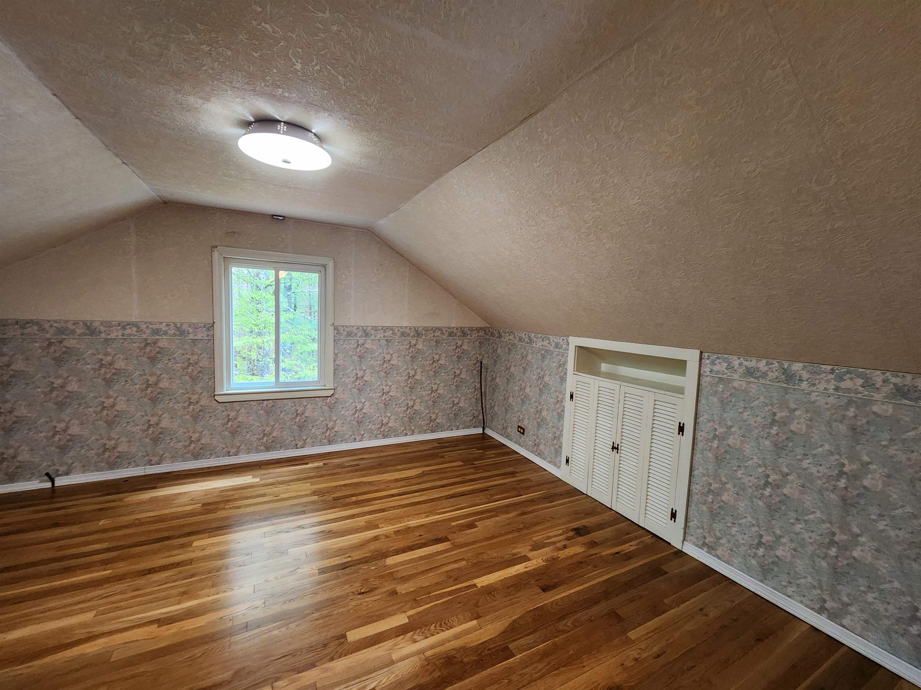 86 Pepperell Rd, Brookline, NH 03033
