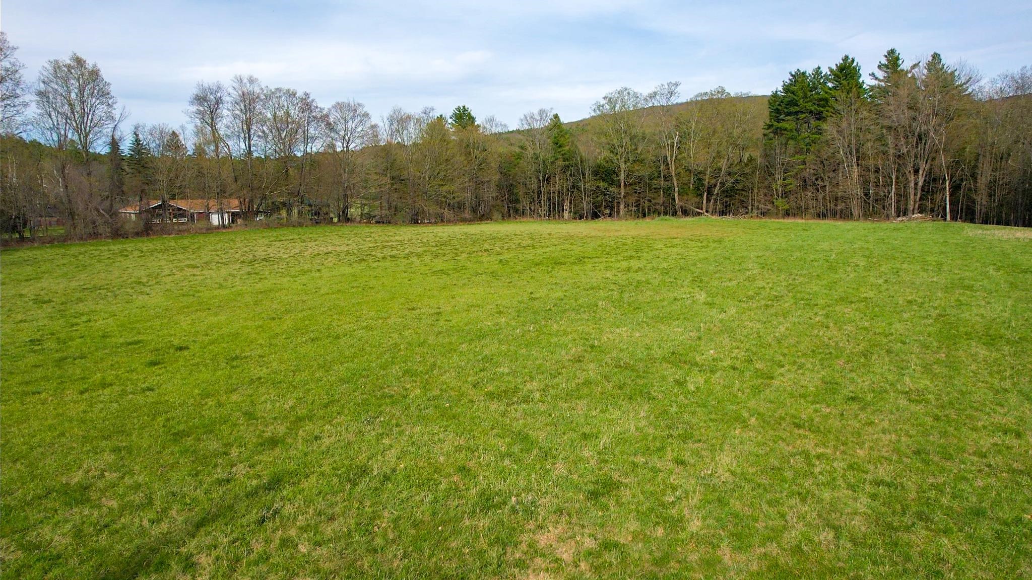 00 East Rd, Cornish, NH 03745