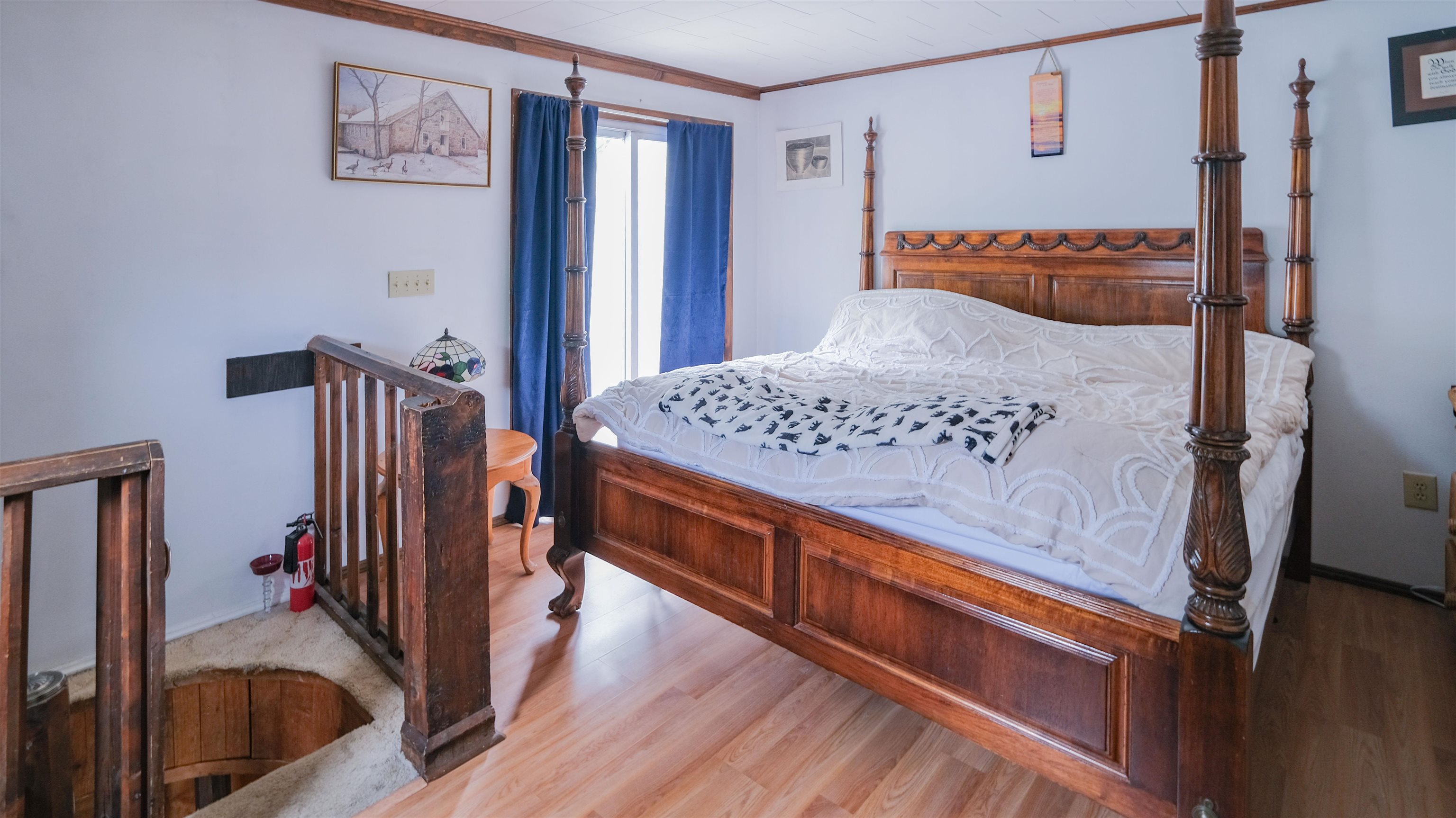 Primary bedroom Unit 1